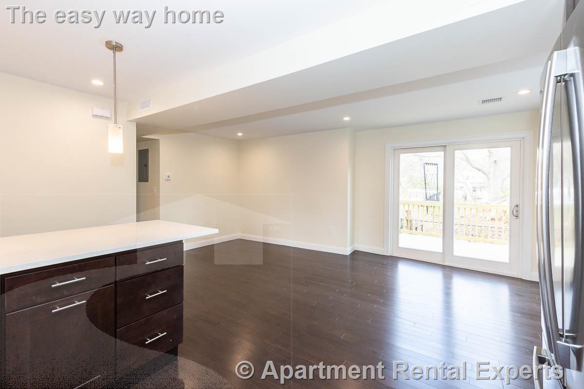 28 Albion St, Ball Square