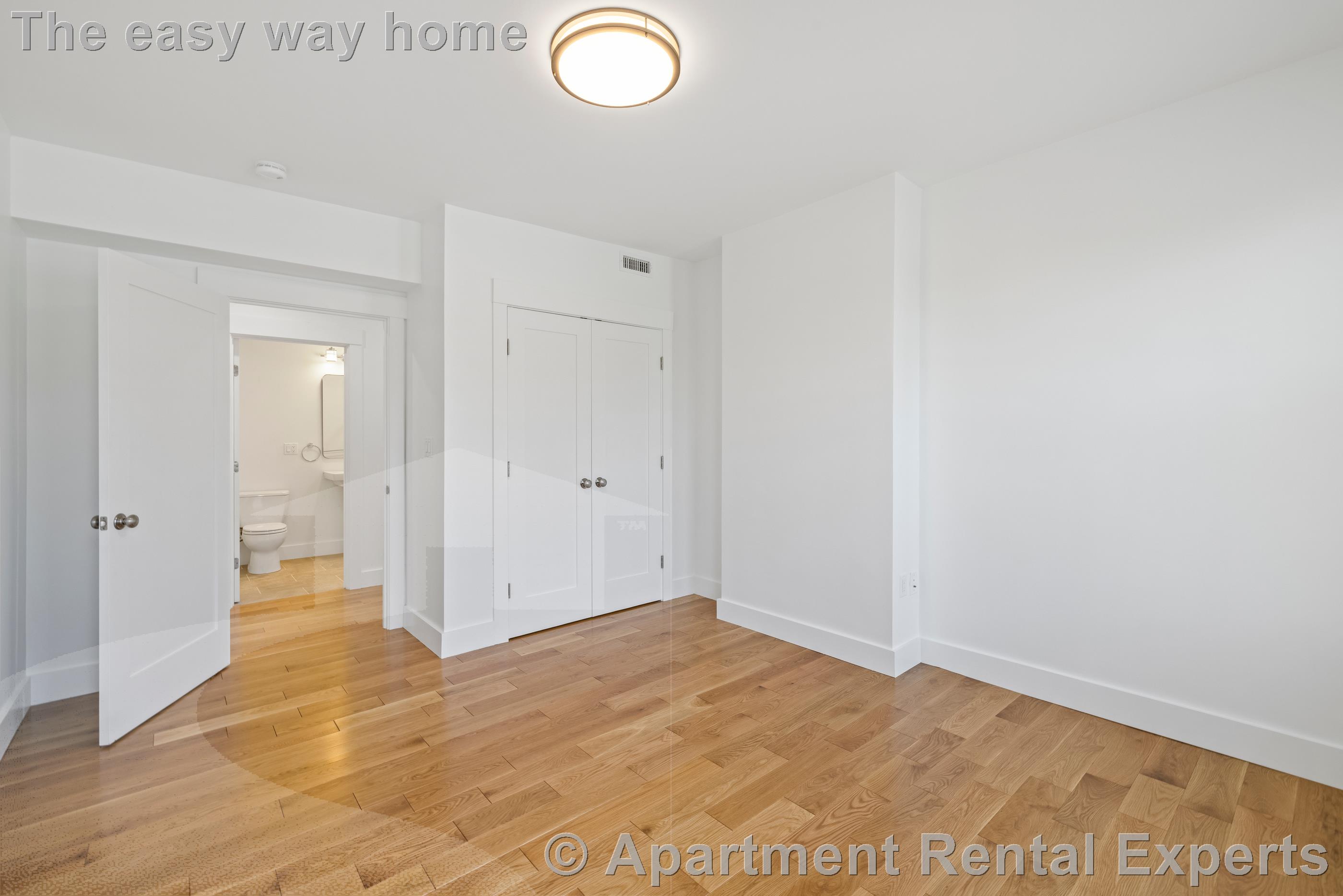 406 Columbia St, Central Square