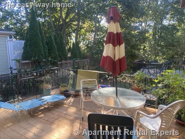 11 Lakeview St, Arlington Center