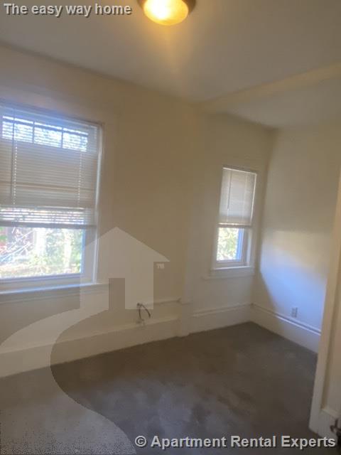 11 Lakeview St, Arlington Center