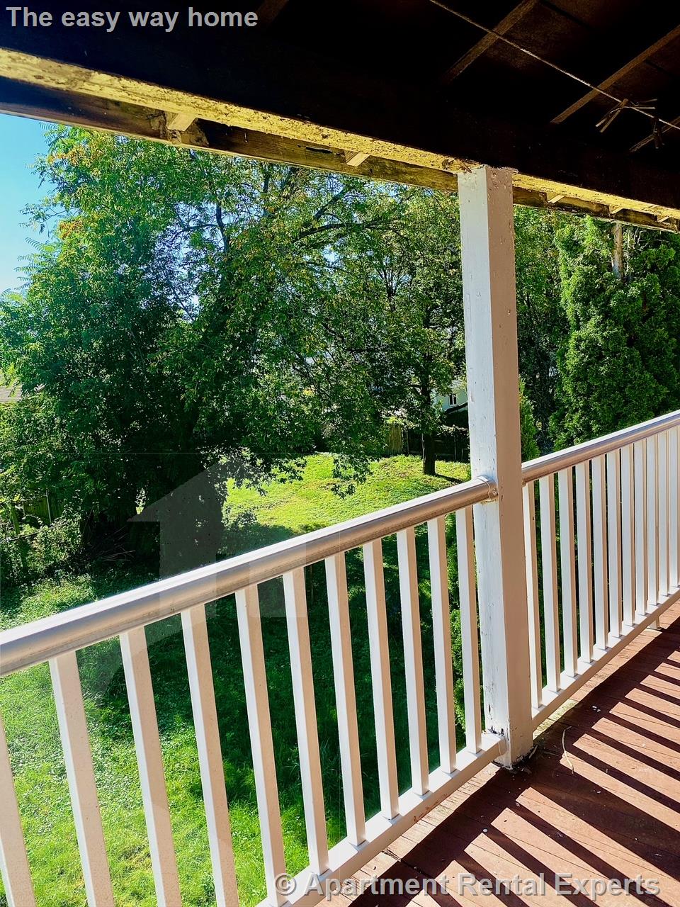 135 Mills St, Malden Center