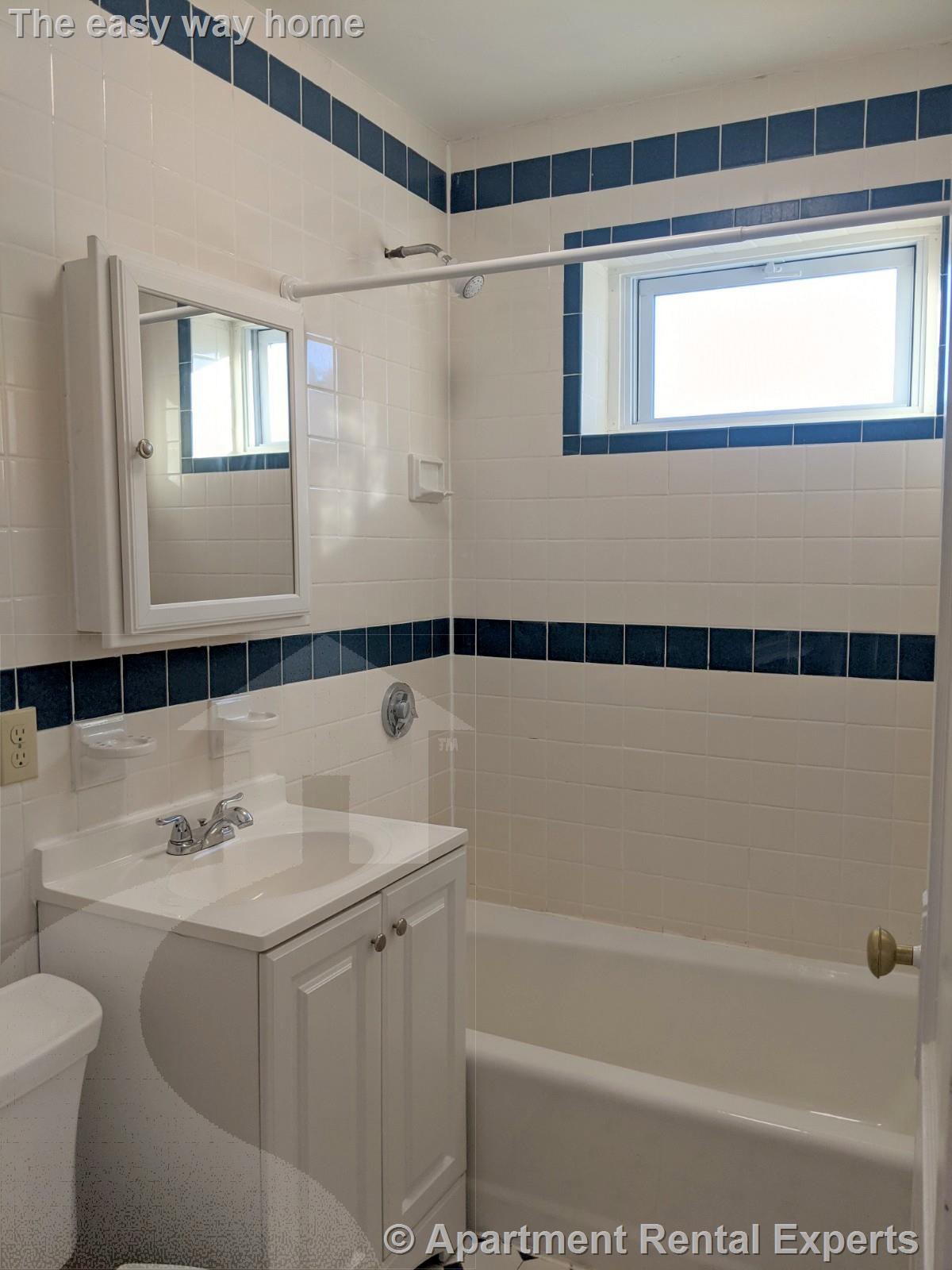 36 College Ave, Davis Square