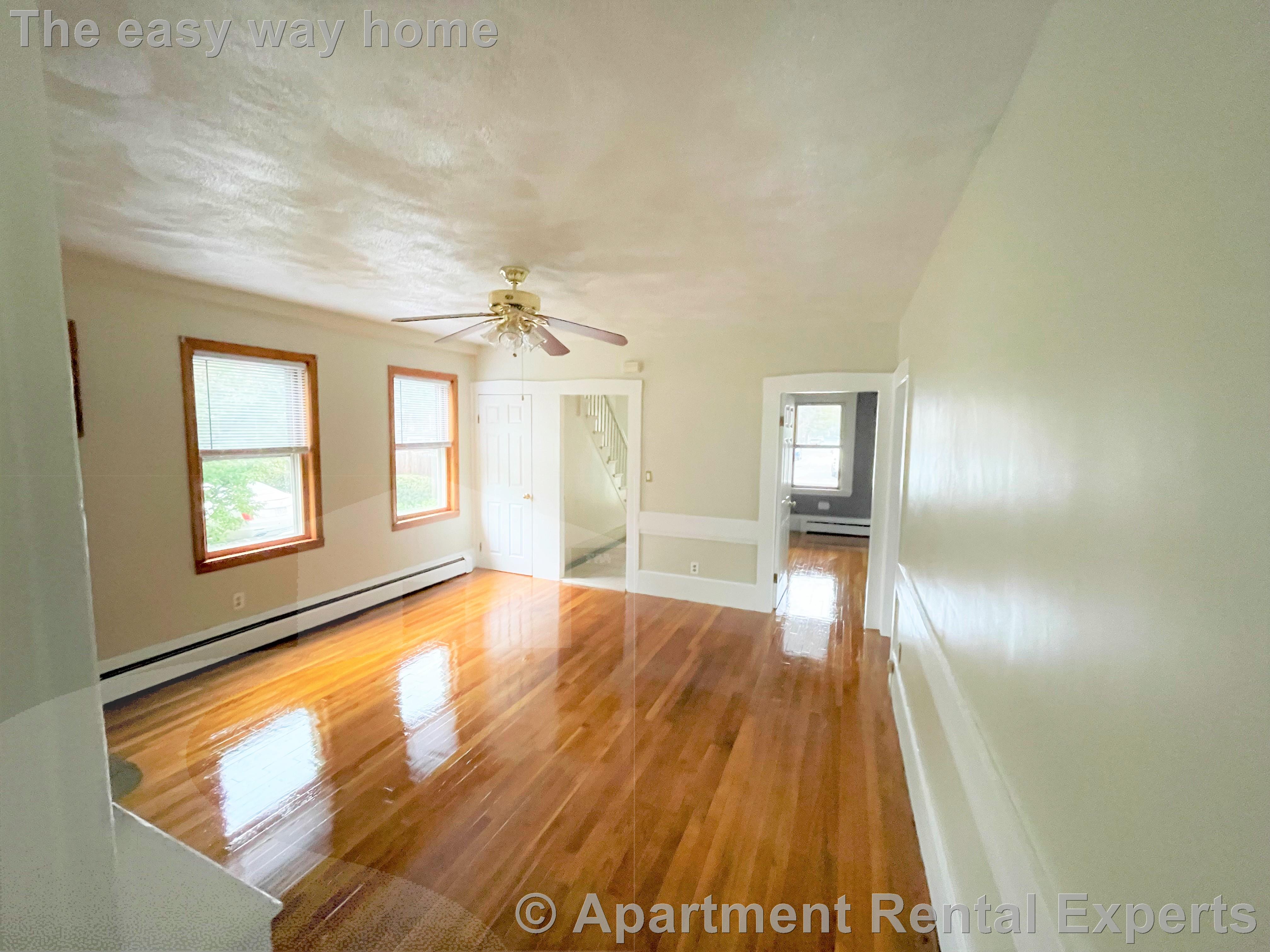 34 Pleasant St, Medford Square