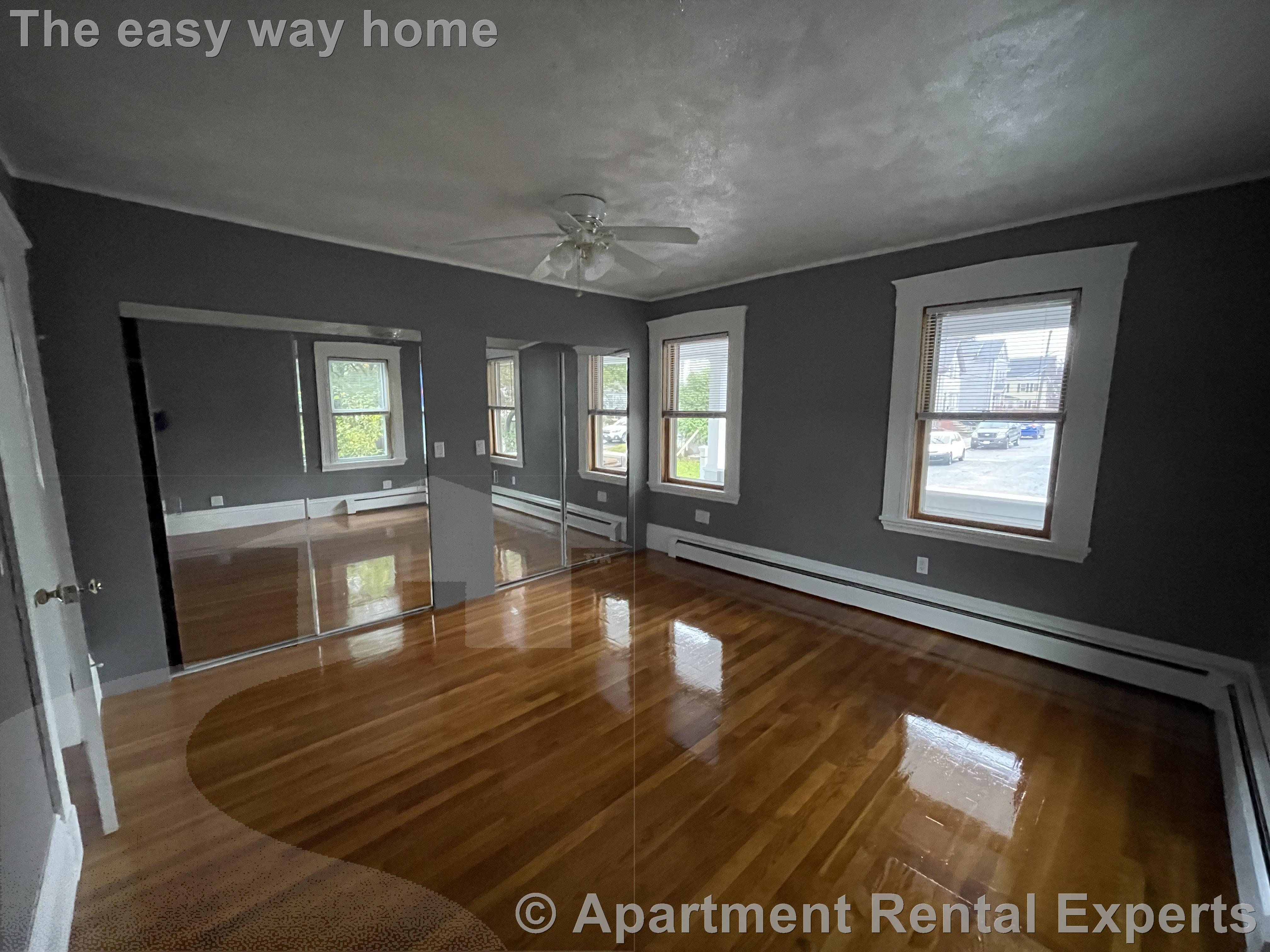 34 Pleasant St, Medford Square