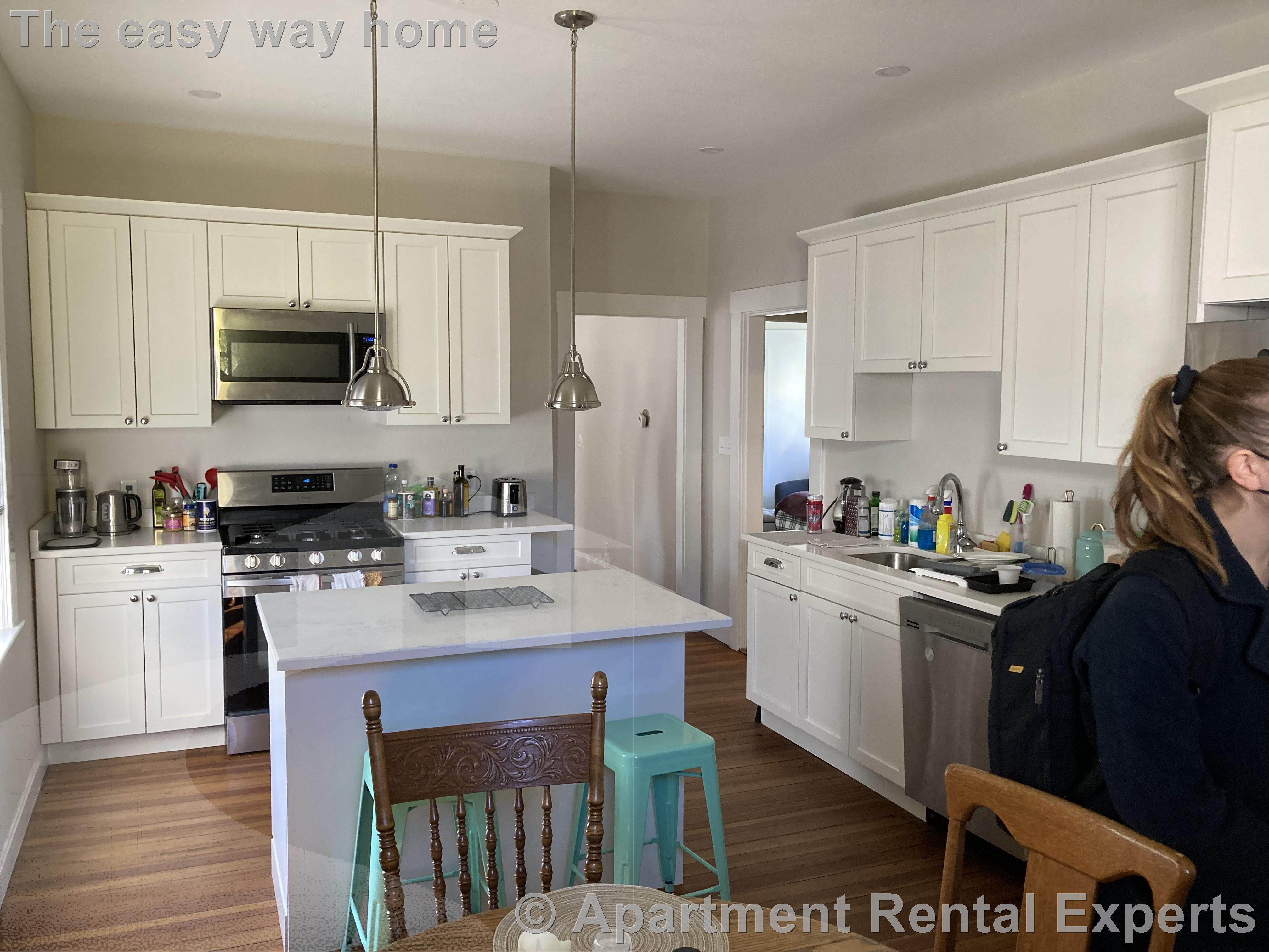 31 Frederick Ave, Tufts