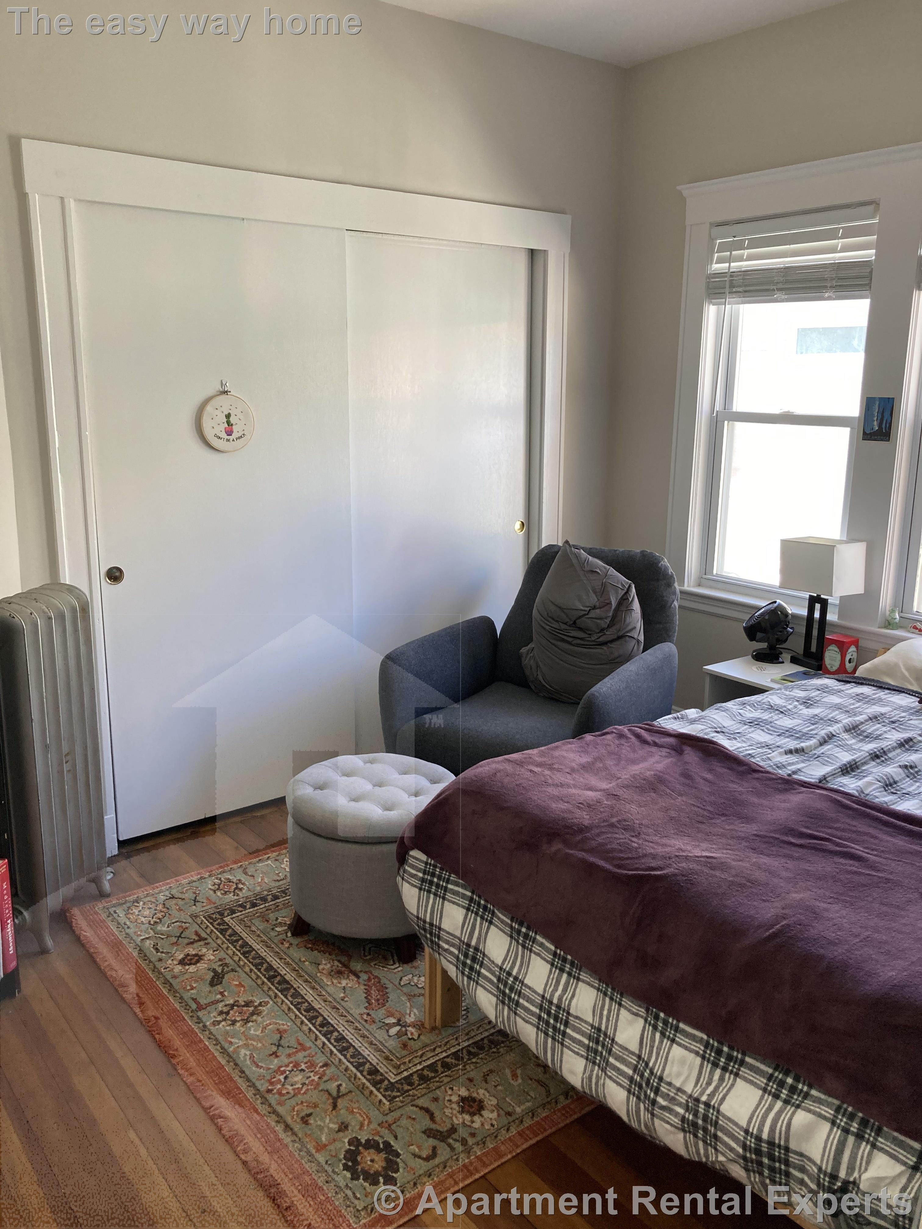 31 Frederick Ave, Tufts