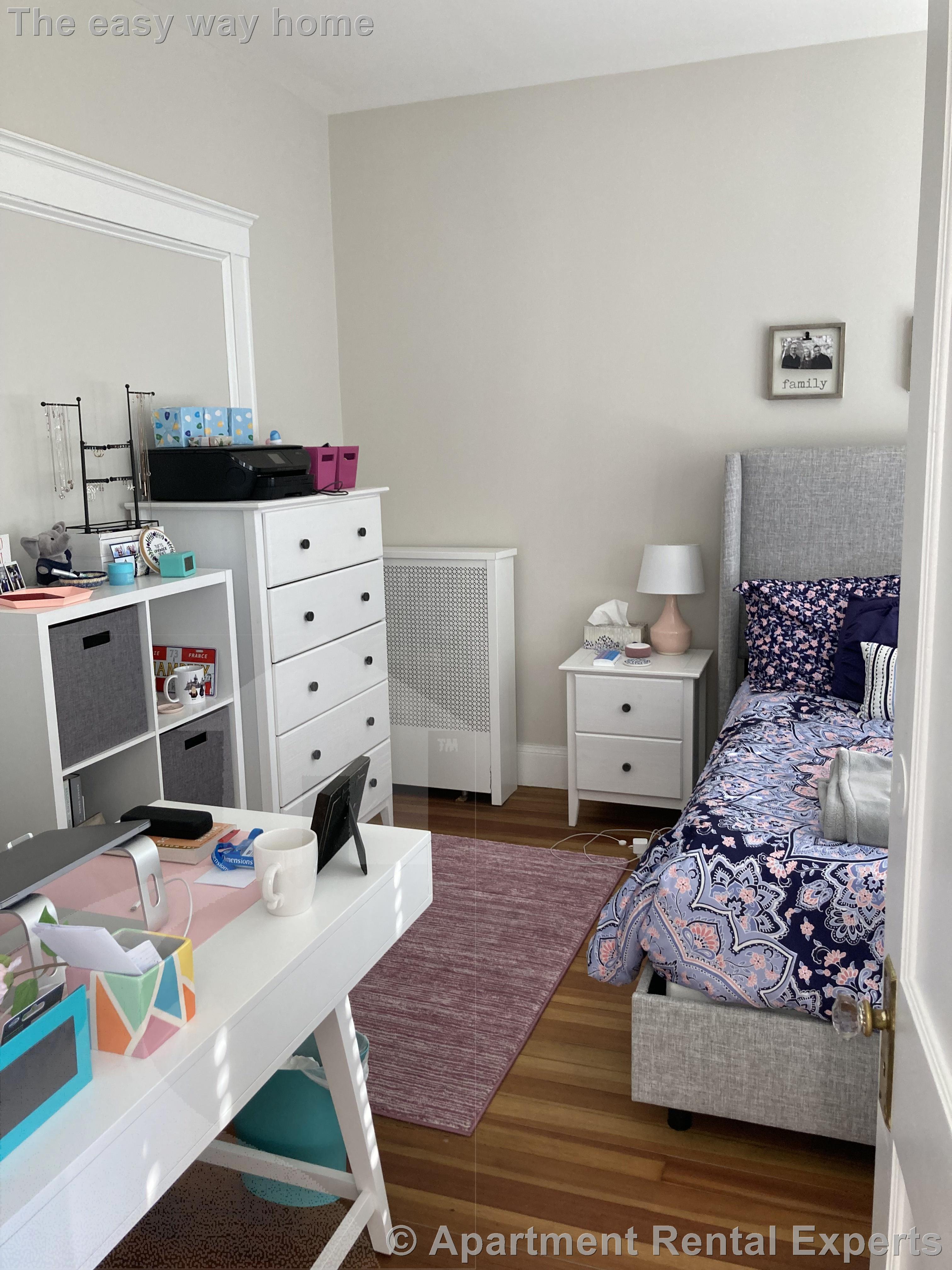 31 Frederick Ave, Tufts