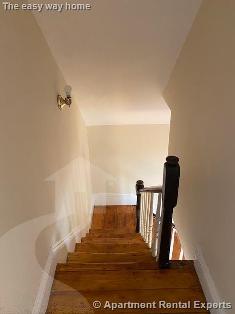 11 Clarendon Ave, Teele Square