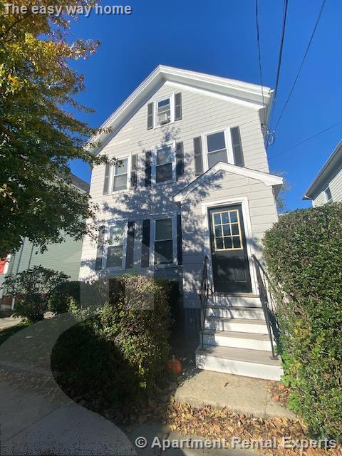 11 Clarendon Ave, Teele Square