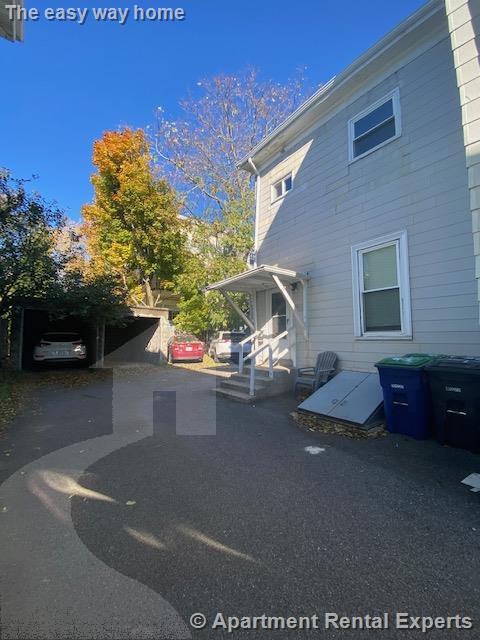 11 Clarendon Ave, Teele Square