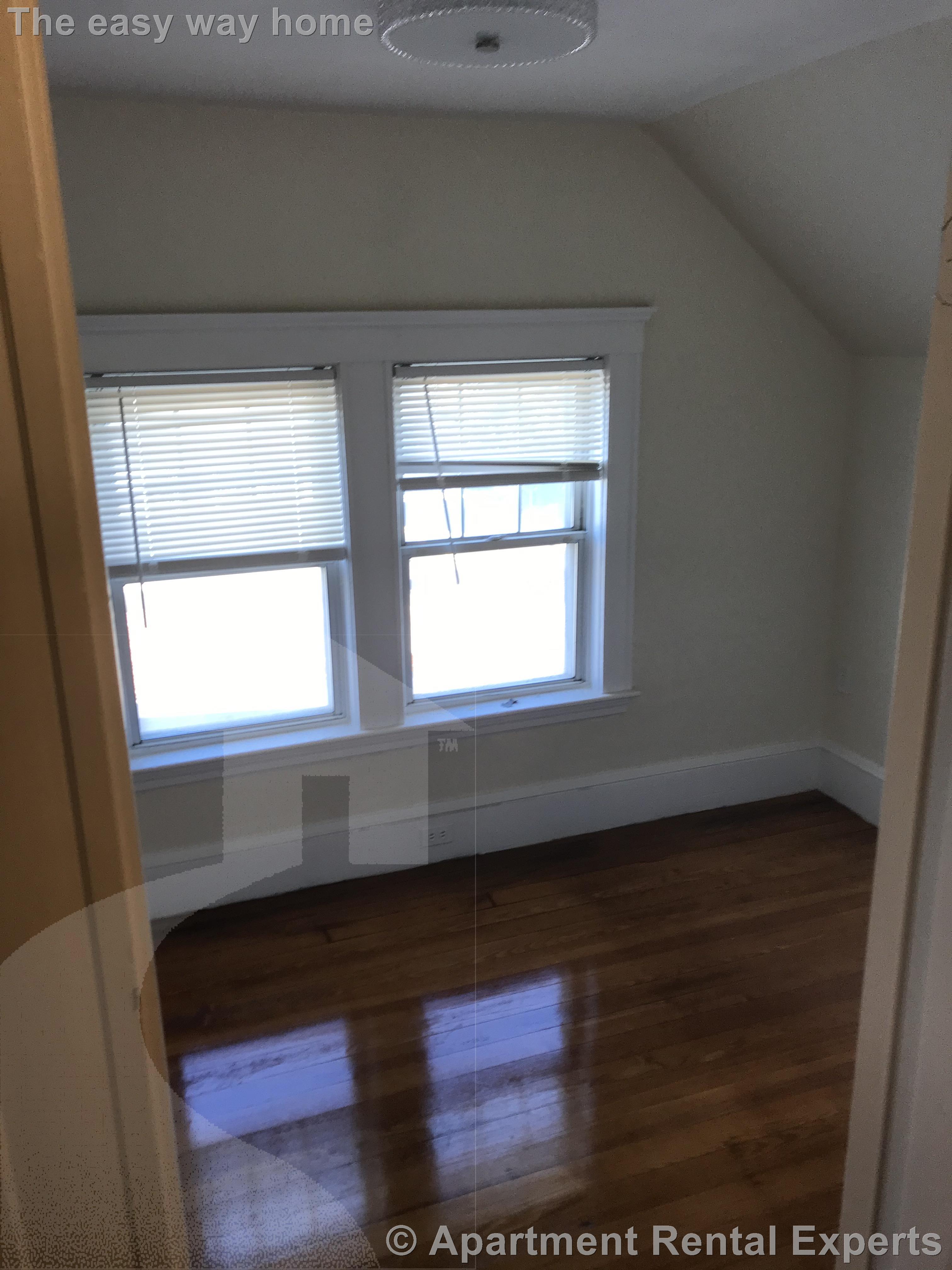 4 Berwick Rd, Powderhouse