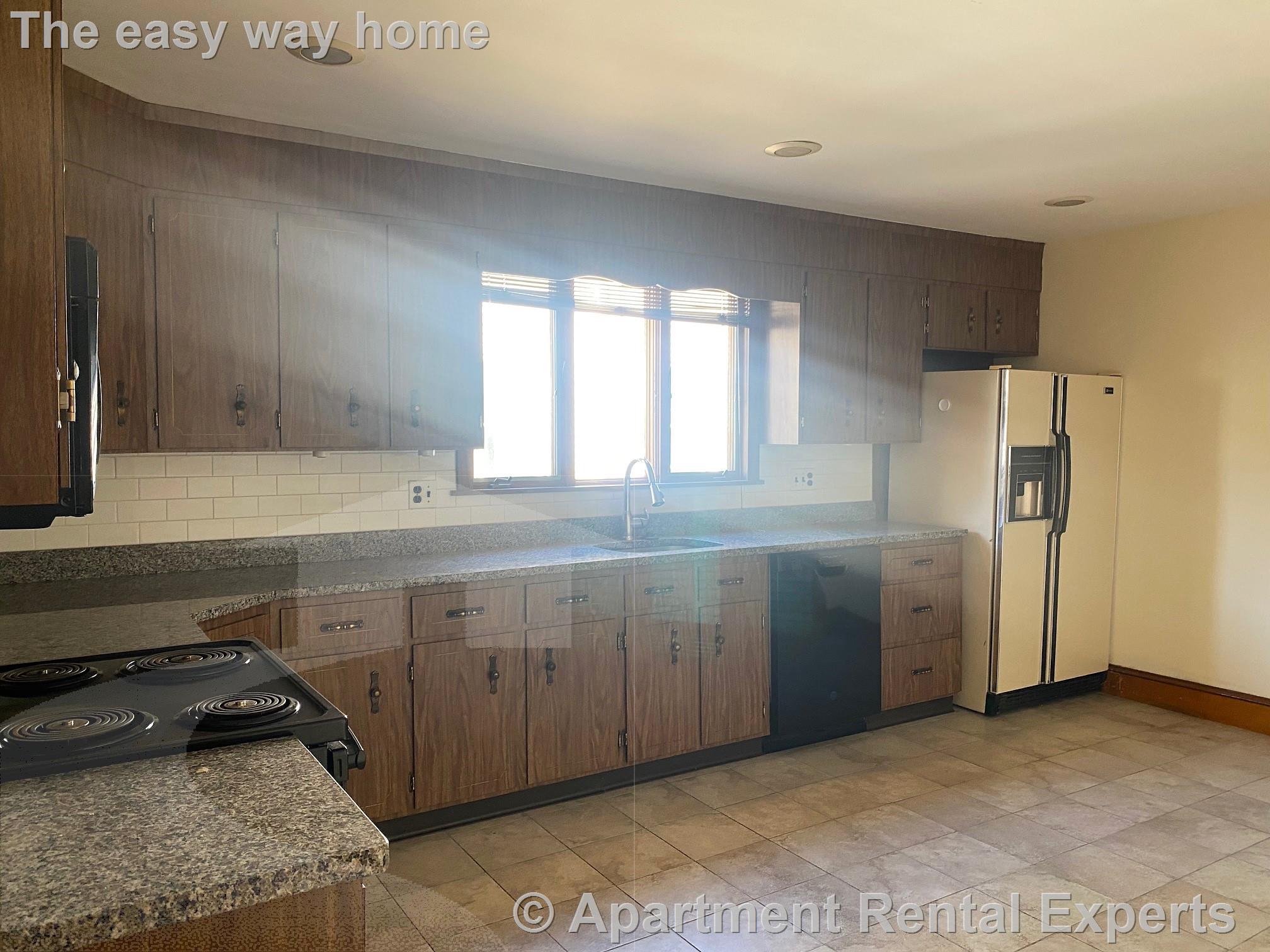 48 Powderhouse Blvd, Davis Square