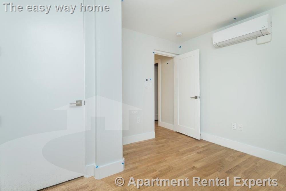 334 Harvard St, Harvard Square