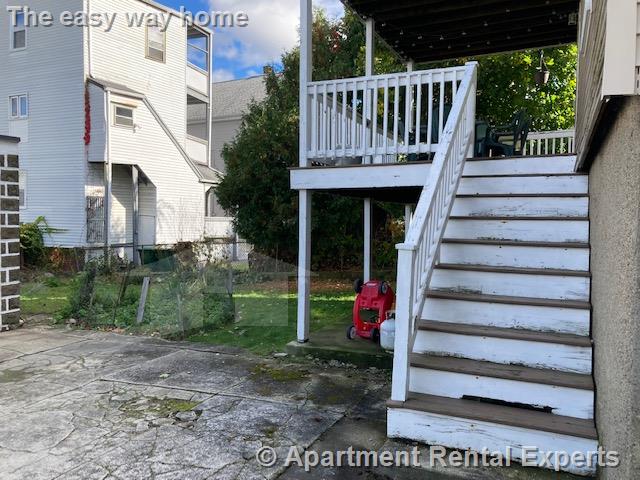 98 Bow St, Magoun Square