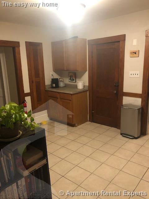 98 Bow St, Magoun Square