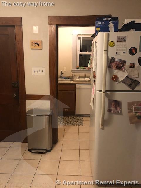 98 Bow St, Magoun Square