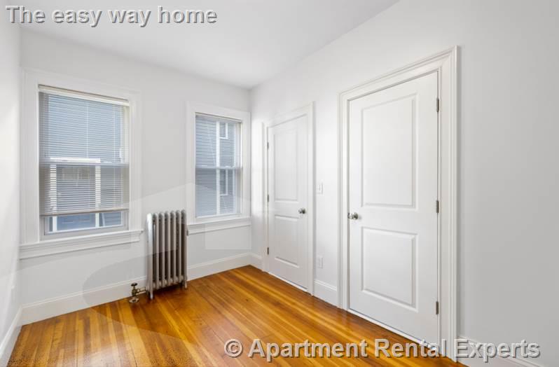 122 Columbia St, Central Square