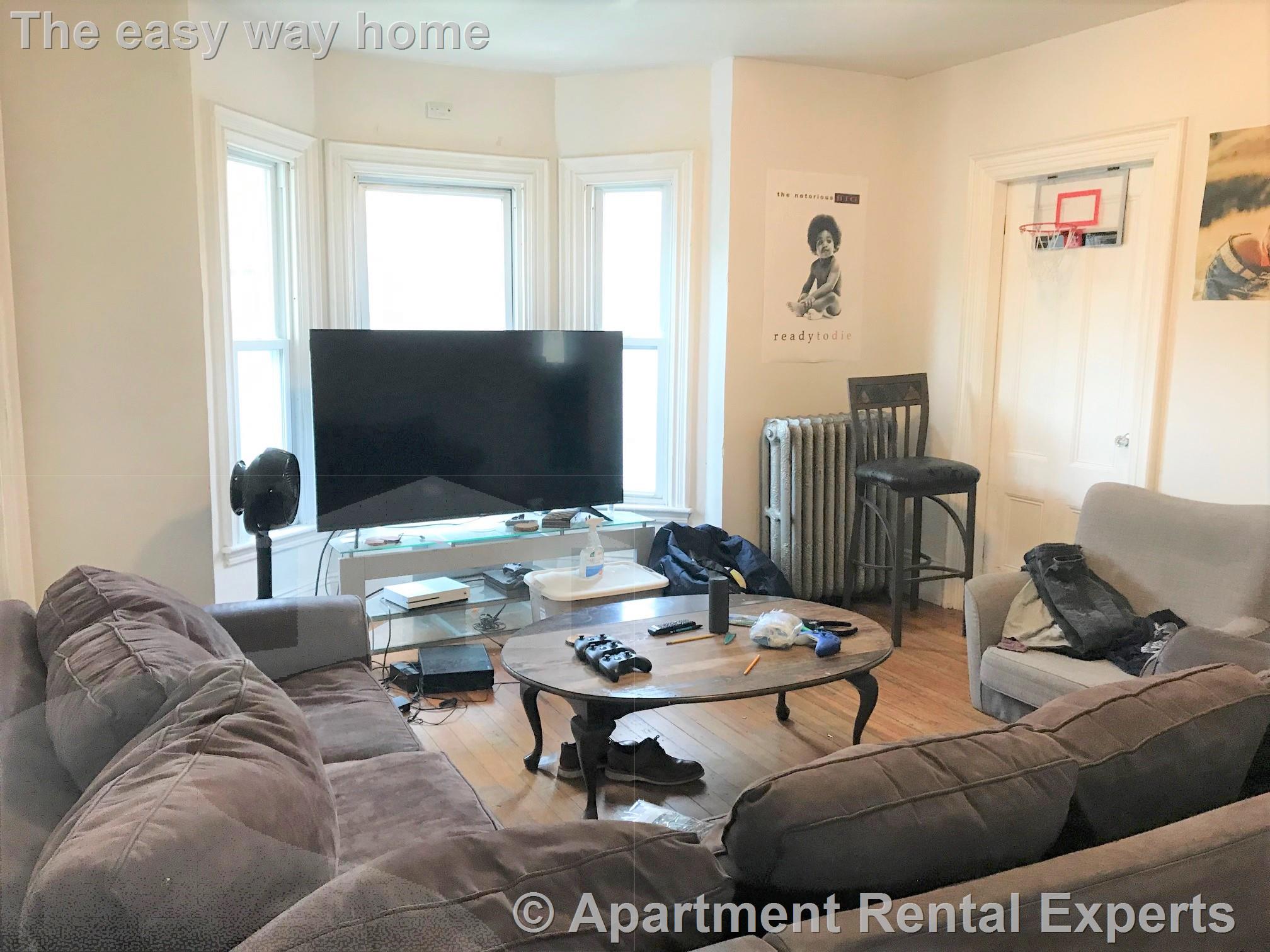 76 Curtis St, Teele Square