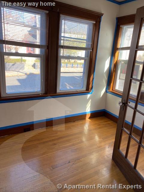 64 Matignon Rd, North Cambridge