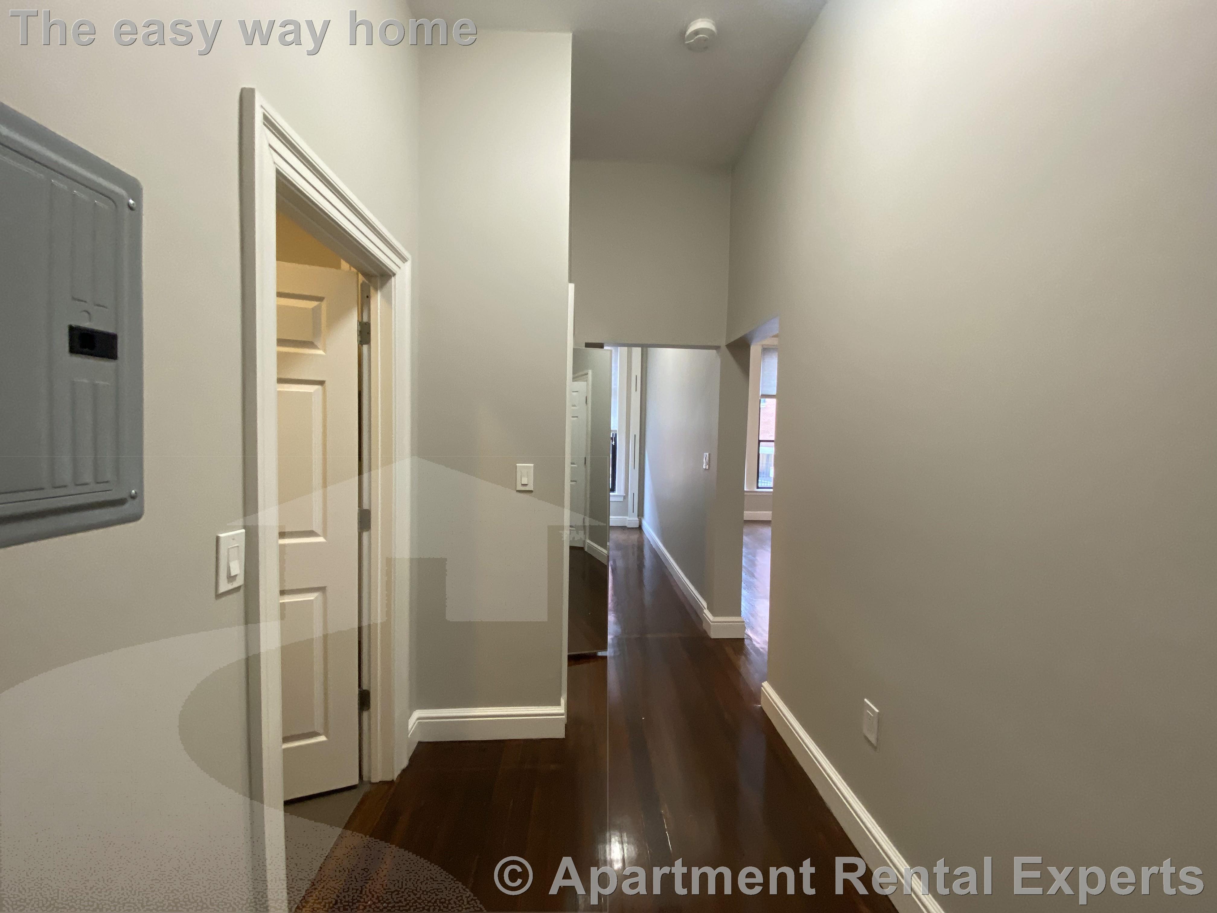 9 Sewall Ave, Coolidge Corner