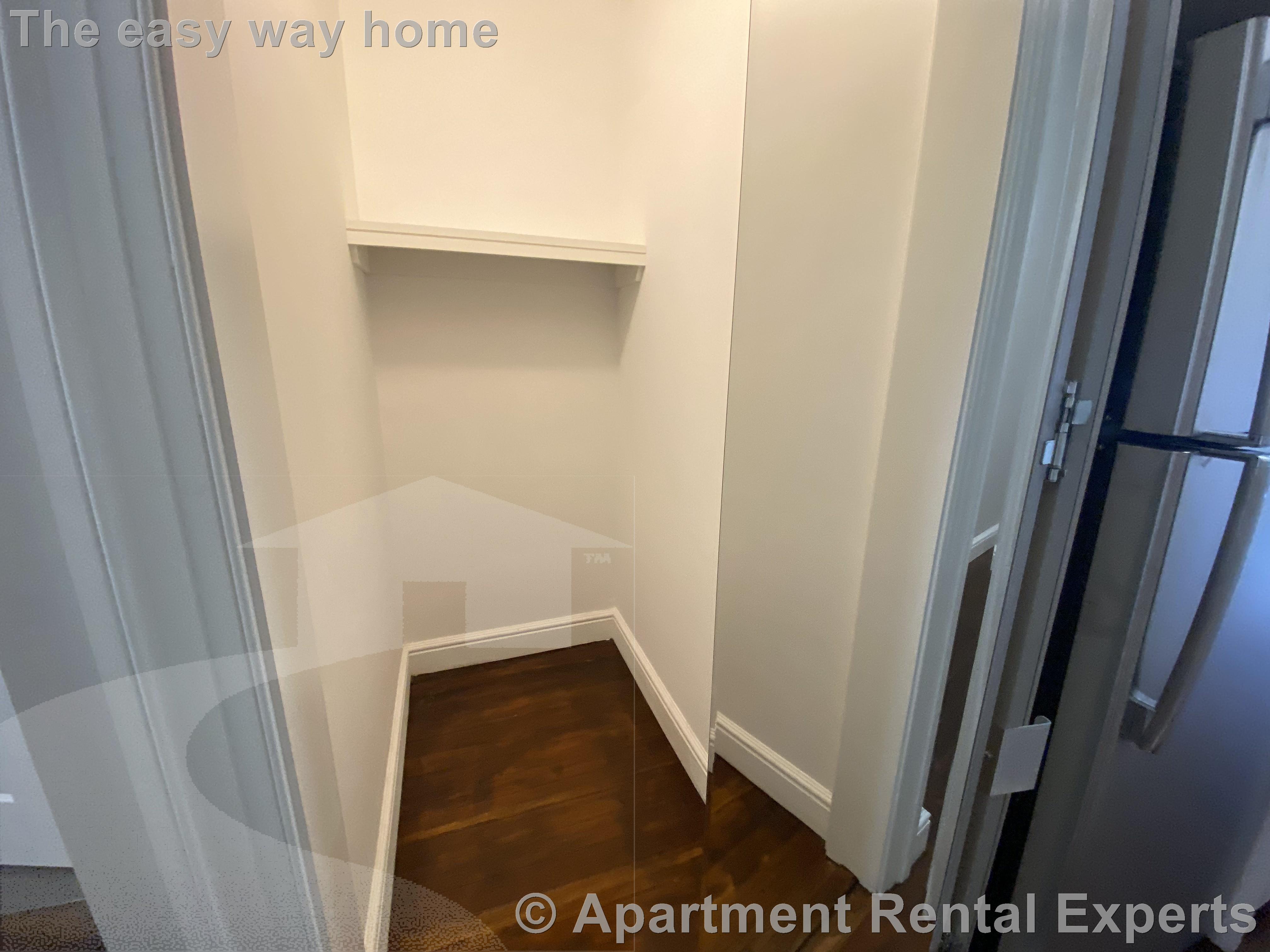 9 Sewall Ave, Coolidge Corner