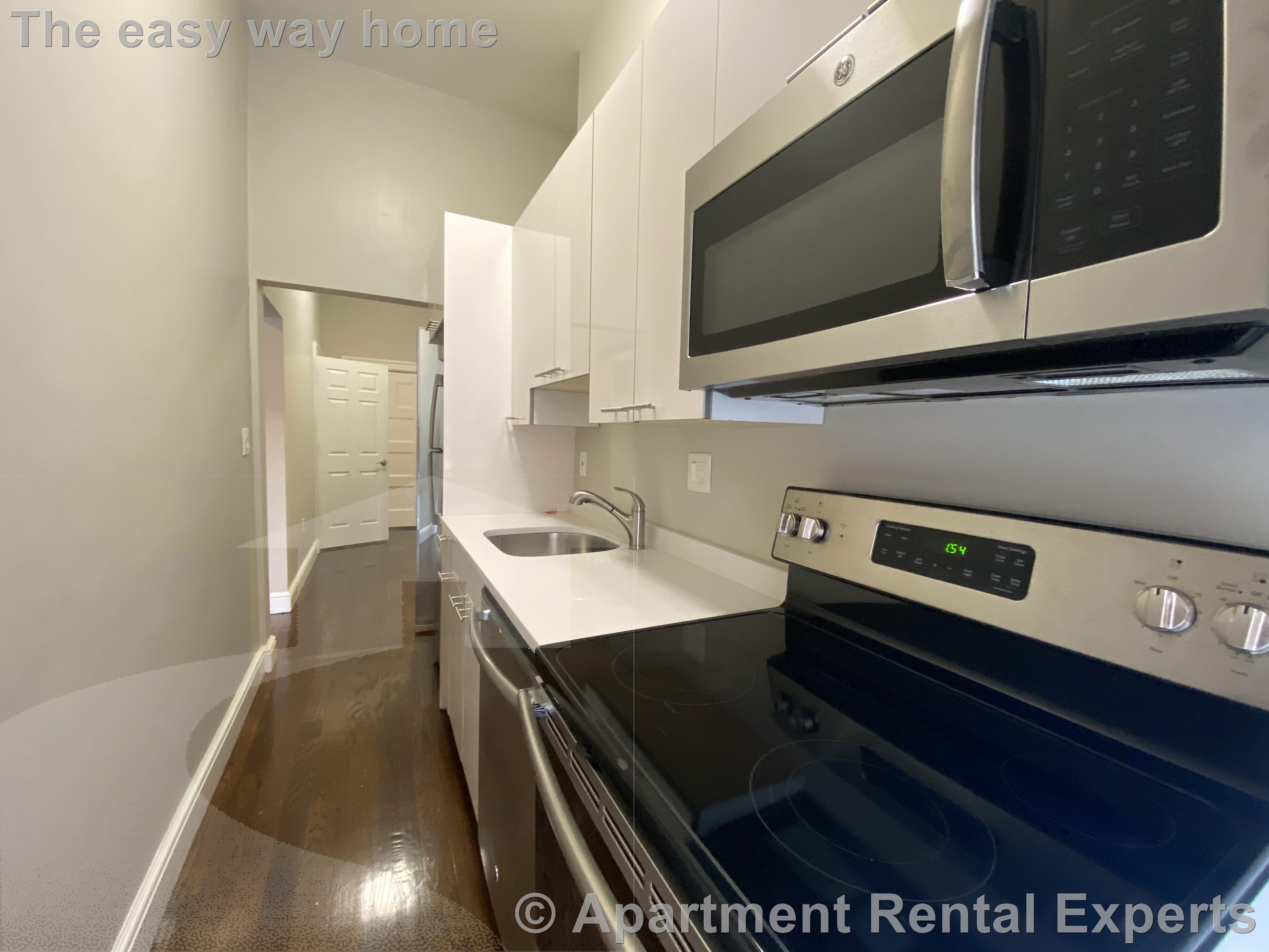 9 Sewall Ave, Coolidge Corner