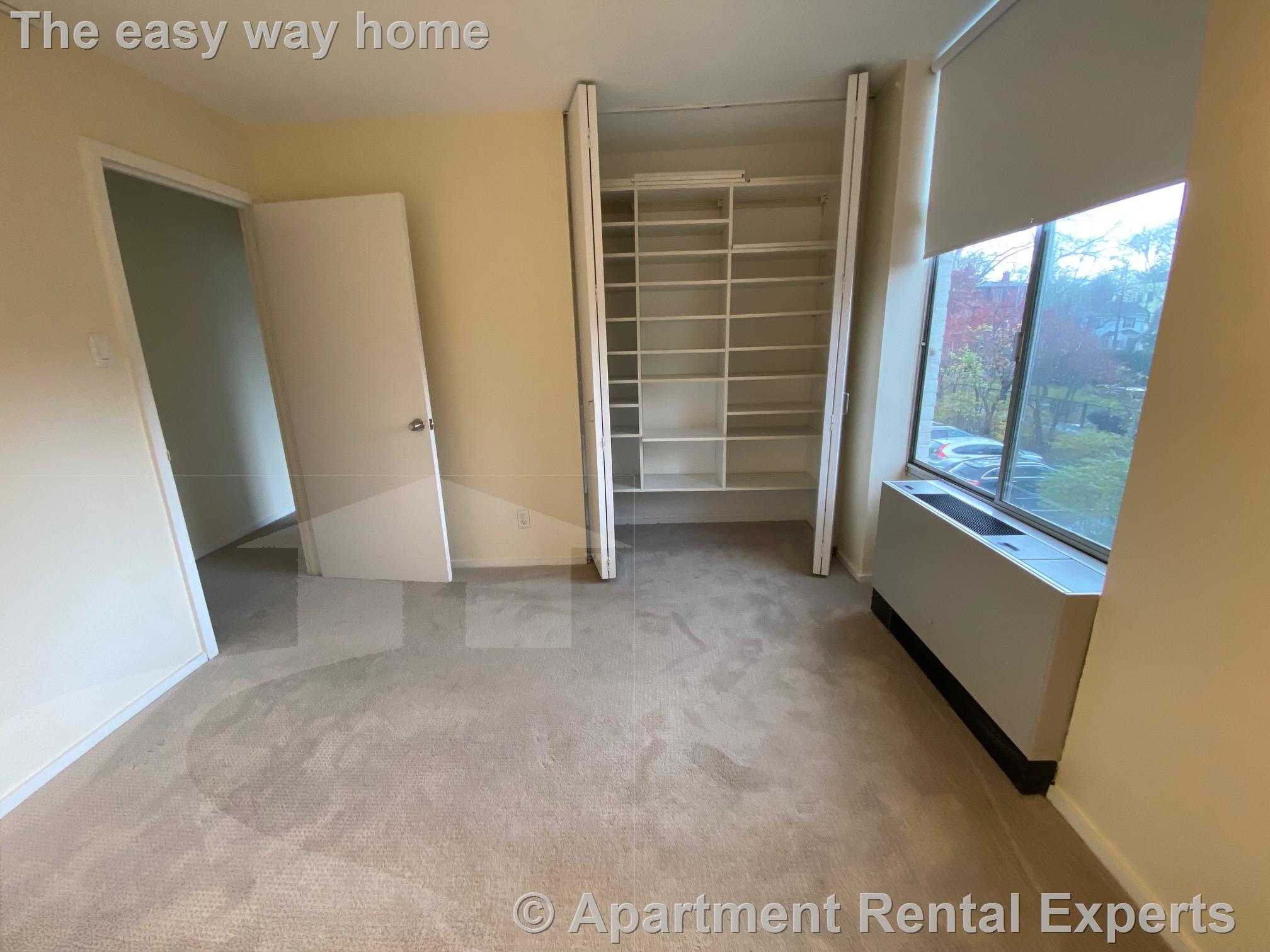 221 Mt Auburn, Harvard Square