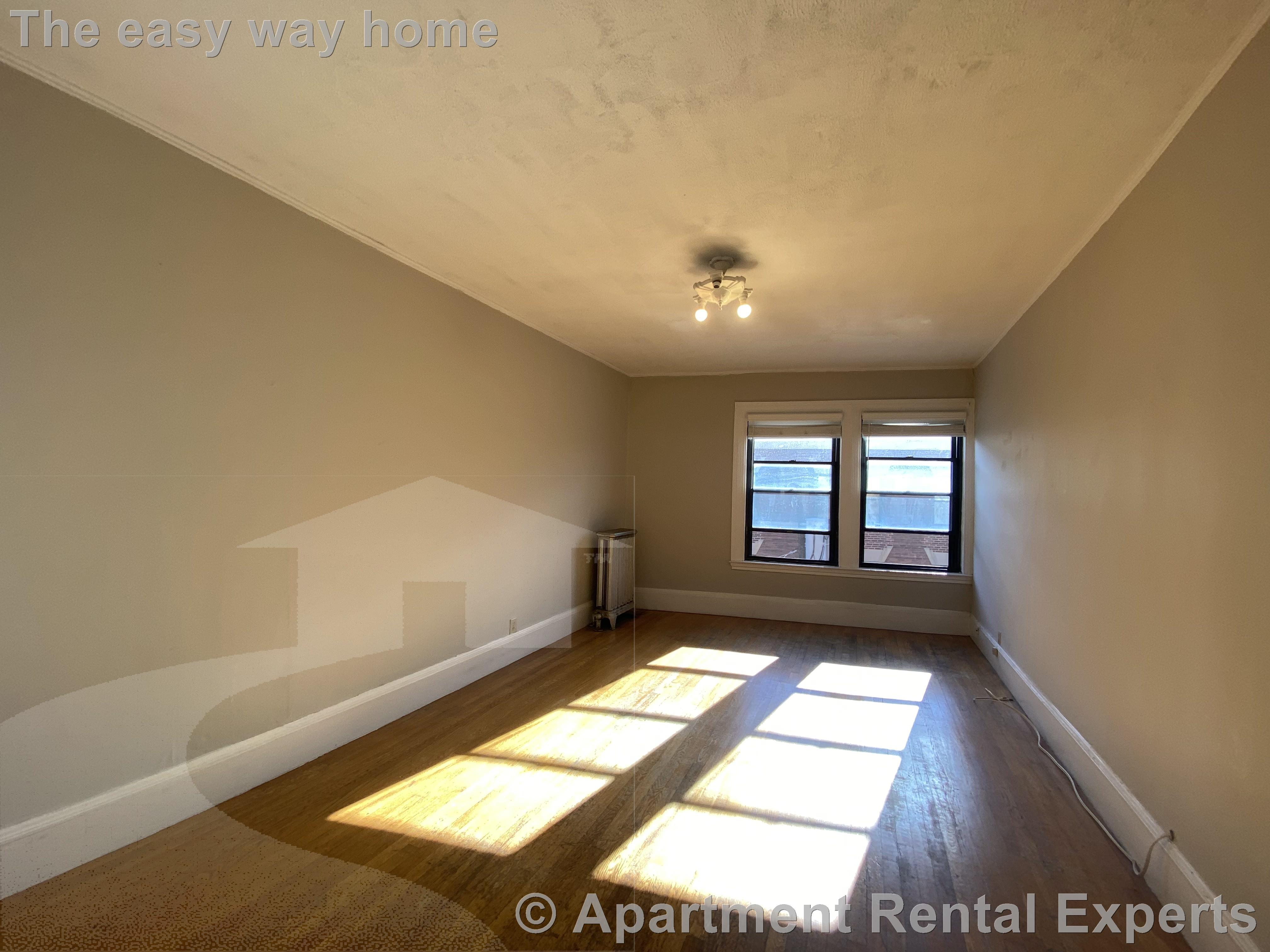 9 Sewall Ave, Coolidge Corner