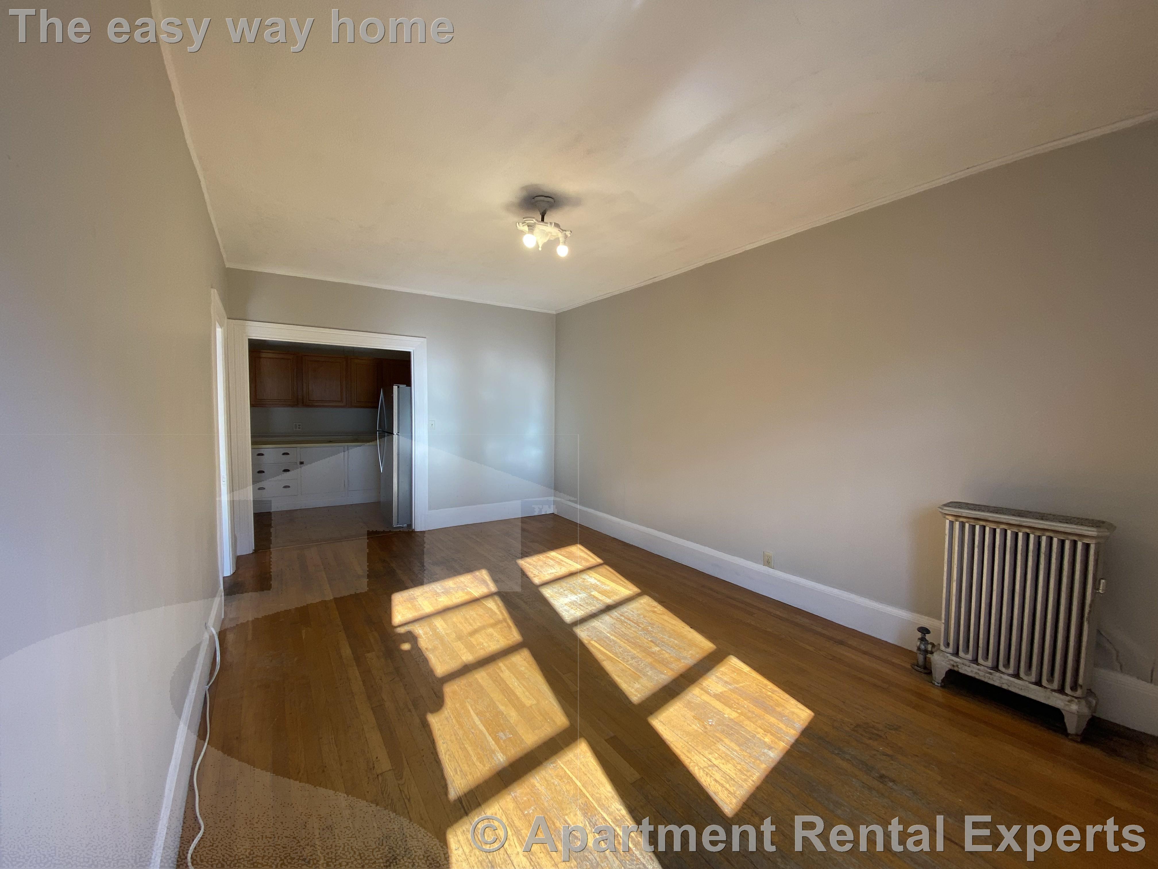 9 Sewall Ave, Coolidge Corner