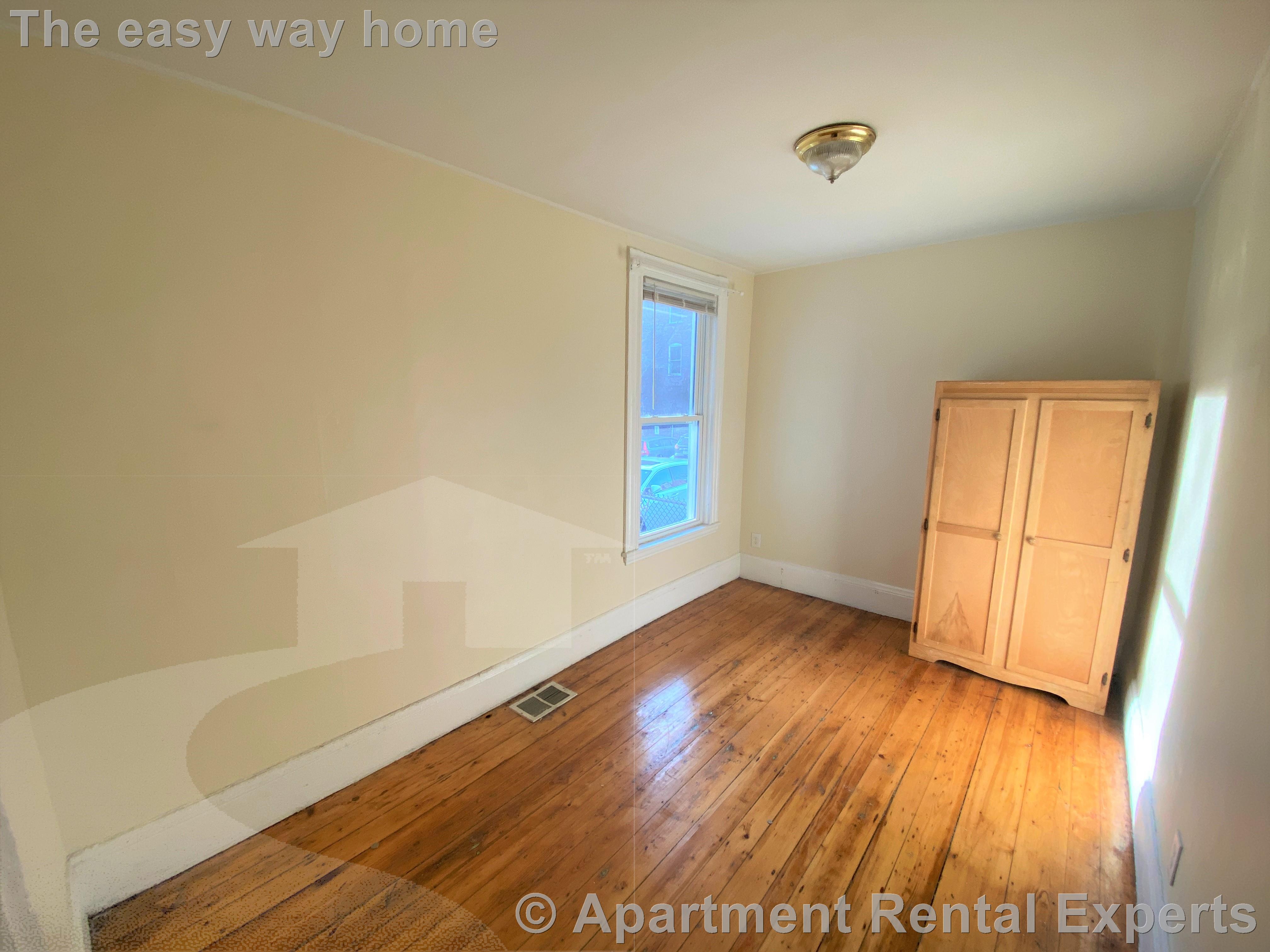 59 Bishop Allen Dr, Central Square