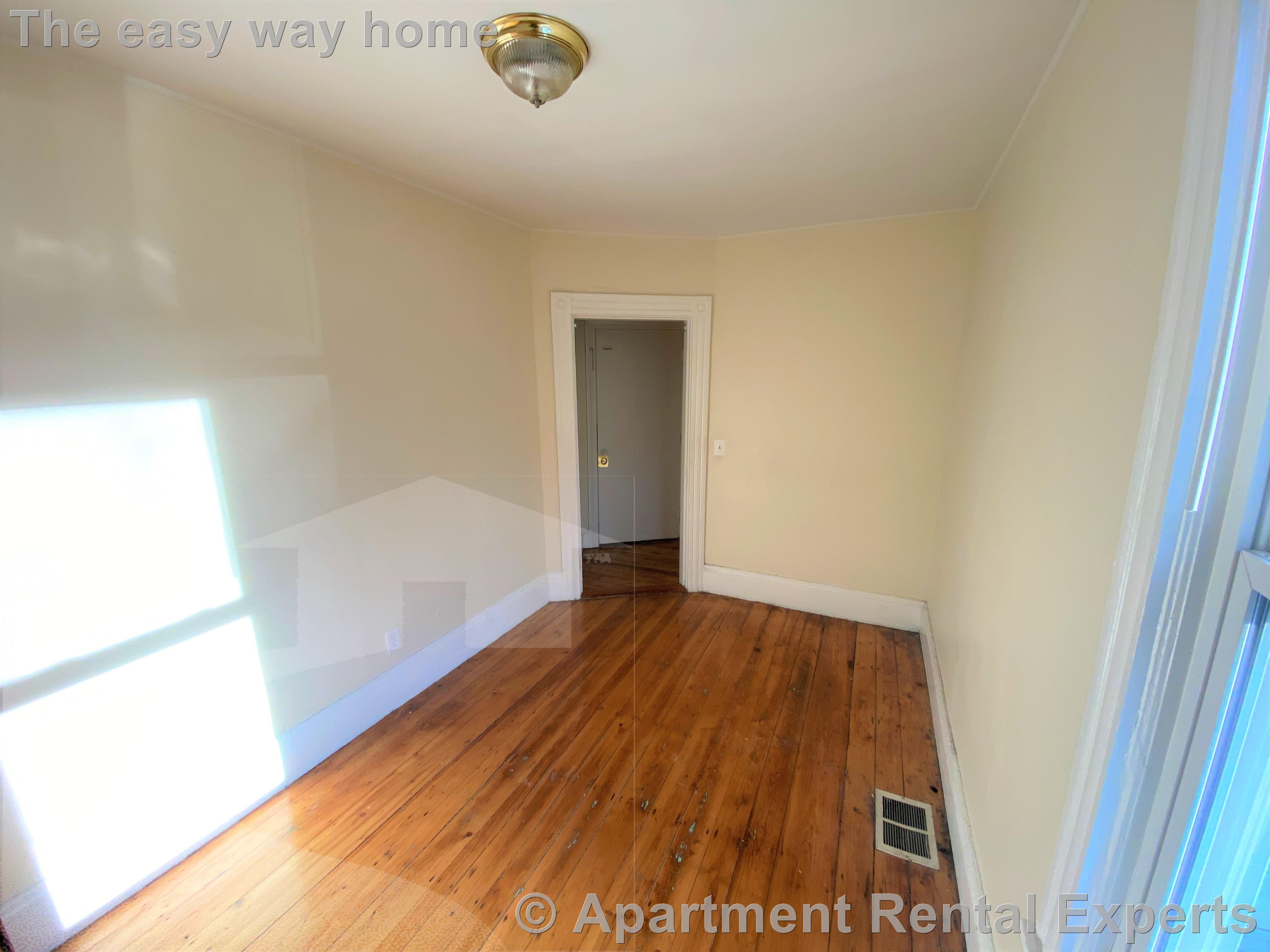 59 Bishop Allen Dr, Central Square