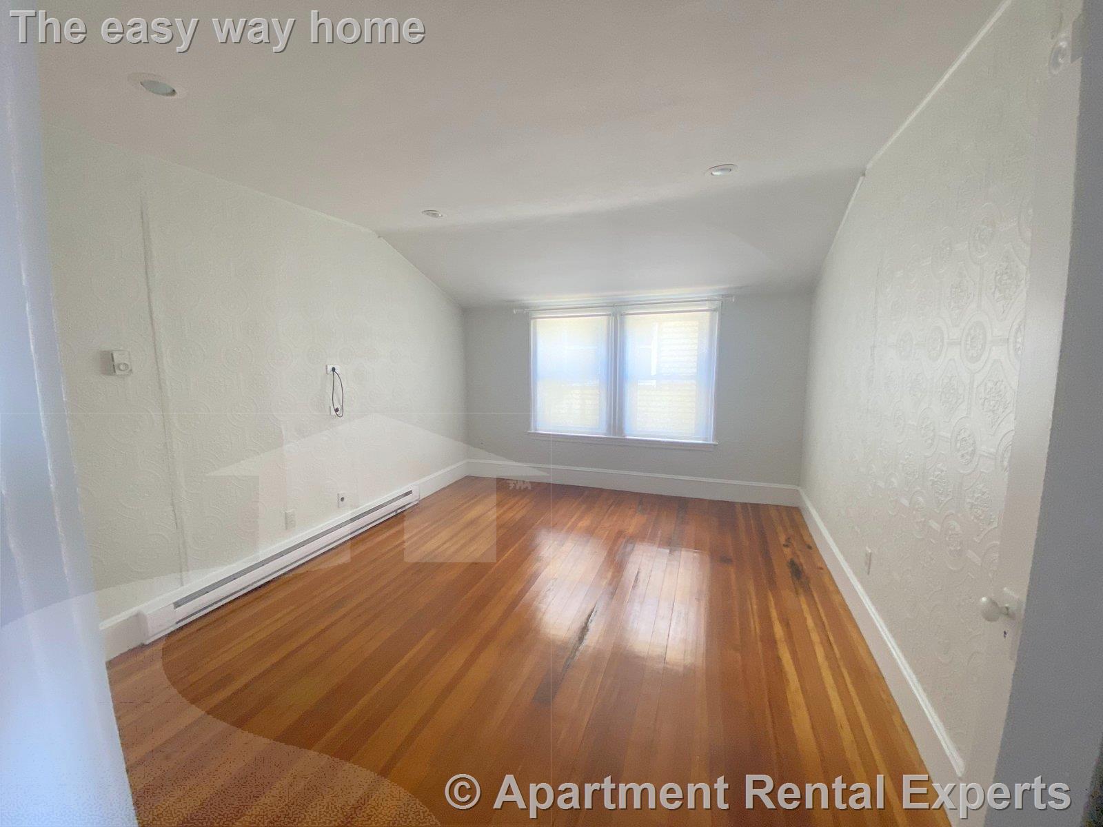 232 Harvard St, Powderhouse