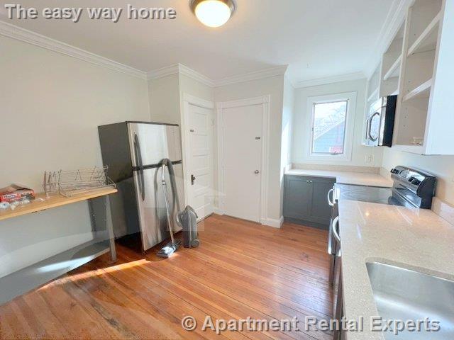 234 Harvard St, Powderhouse