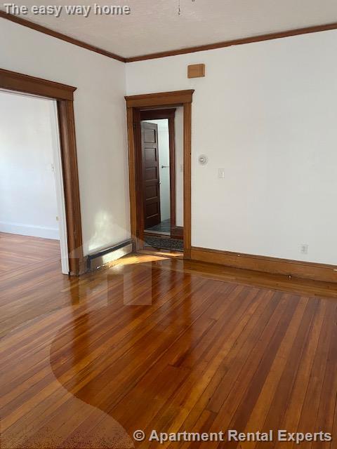 10 Bowdoin St, Tufts