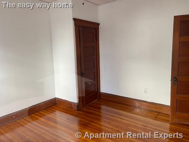 10 Bowdoin St, Tufts