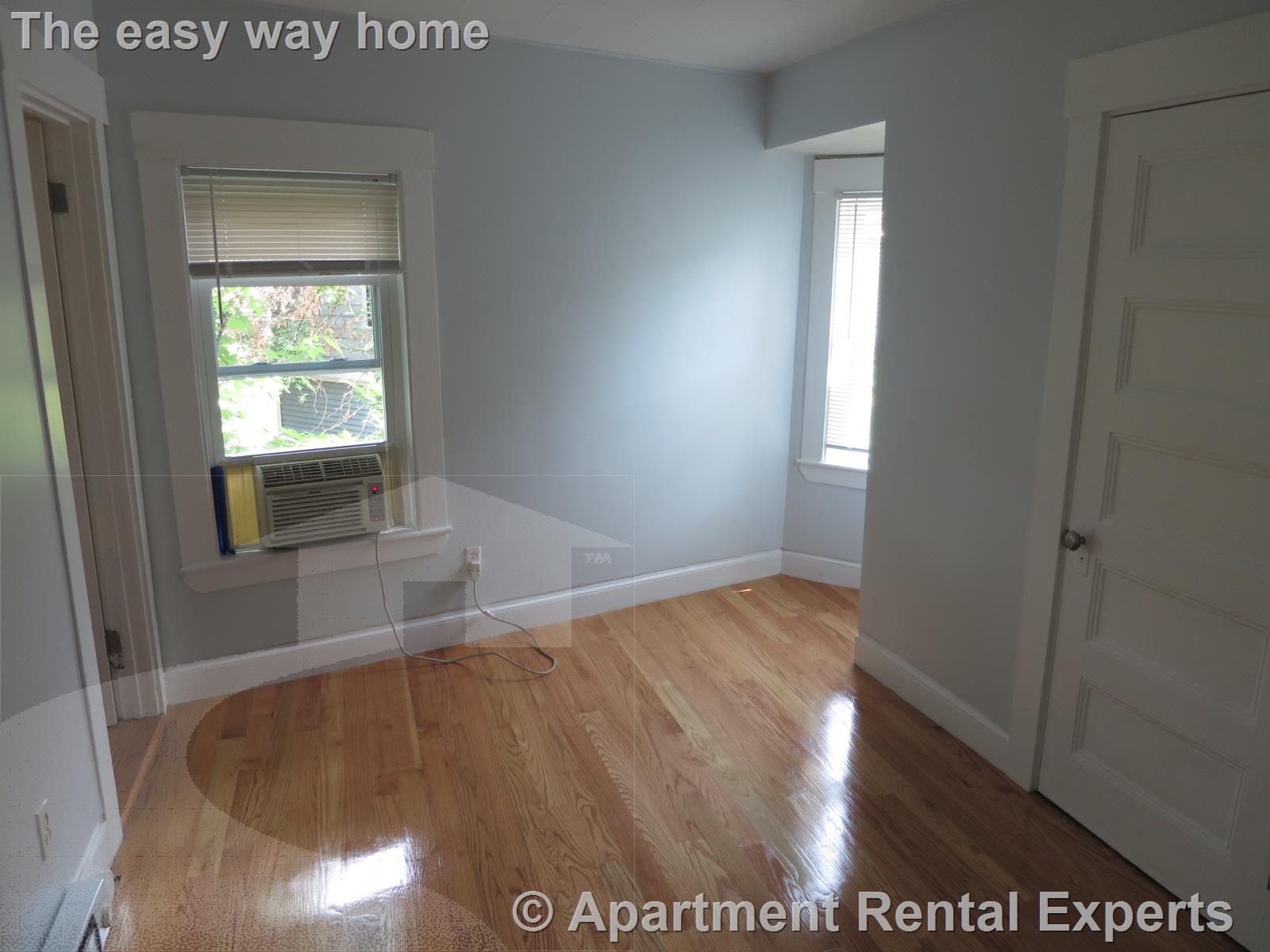 197R Elm St, Davis Square