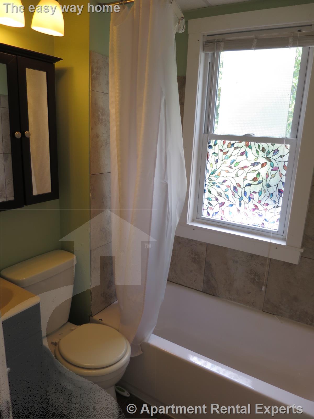 197R Elm St, Davis Square