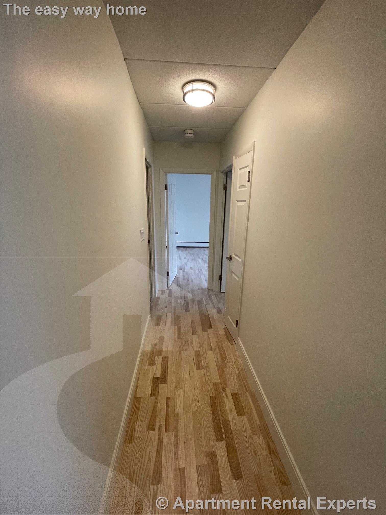 16 Trowbridge St, Harvard Square