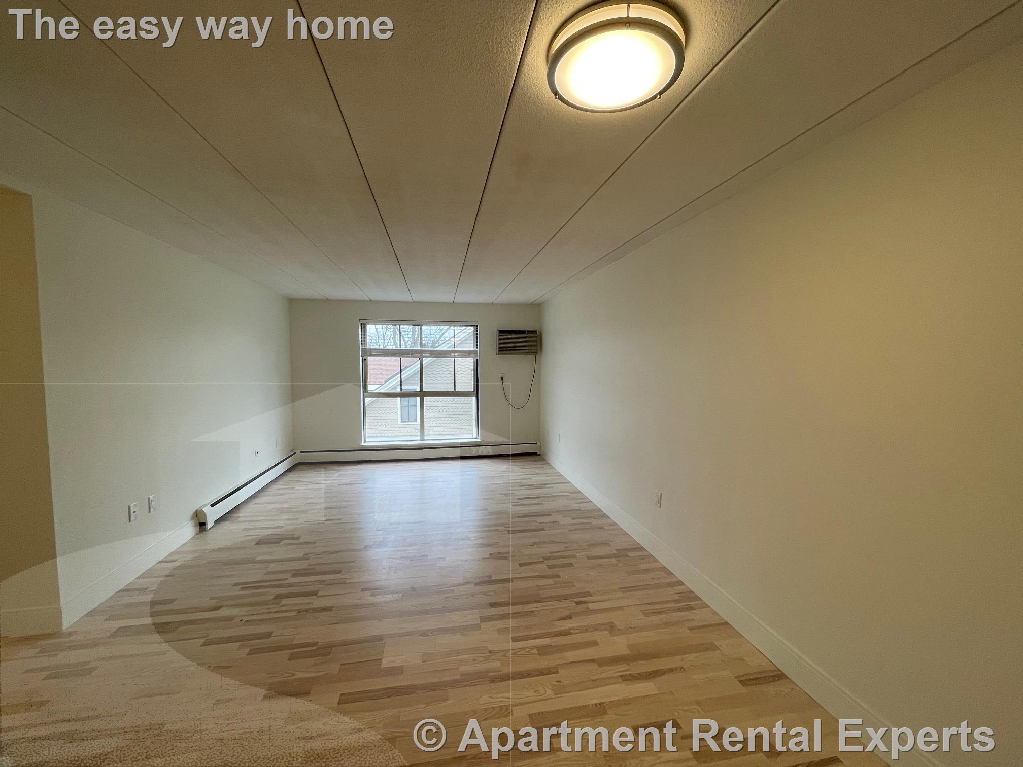 16 Trowbridge St, Harvard Square