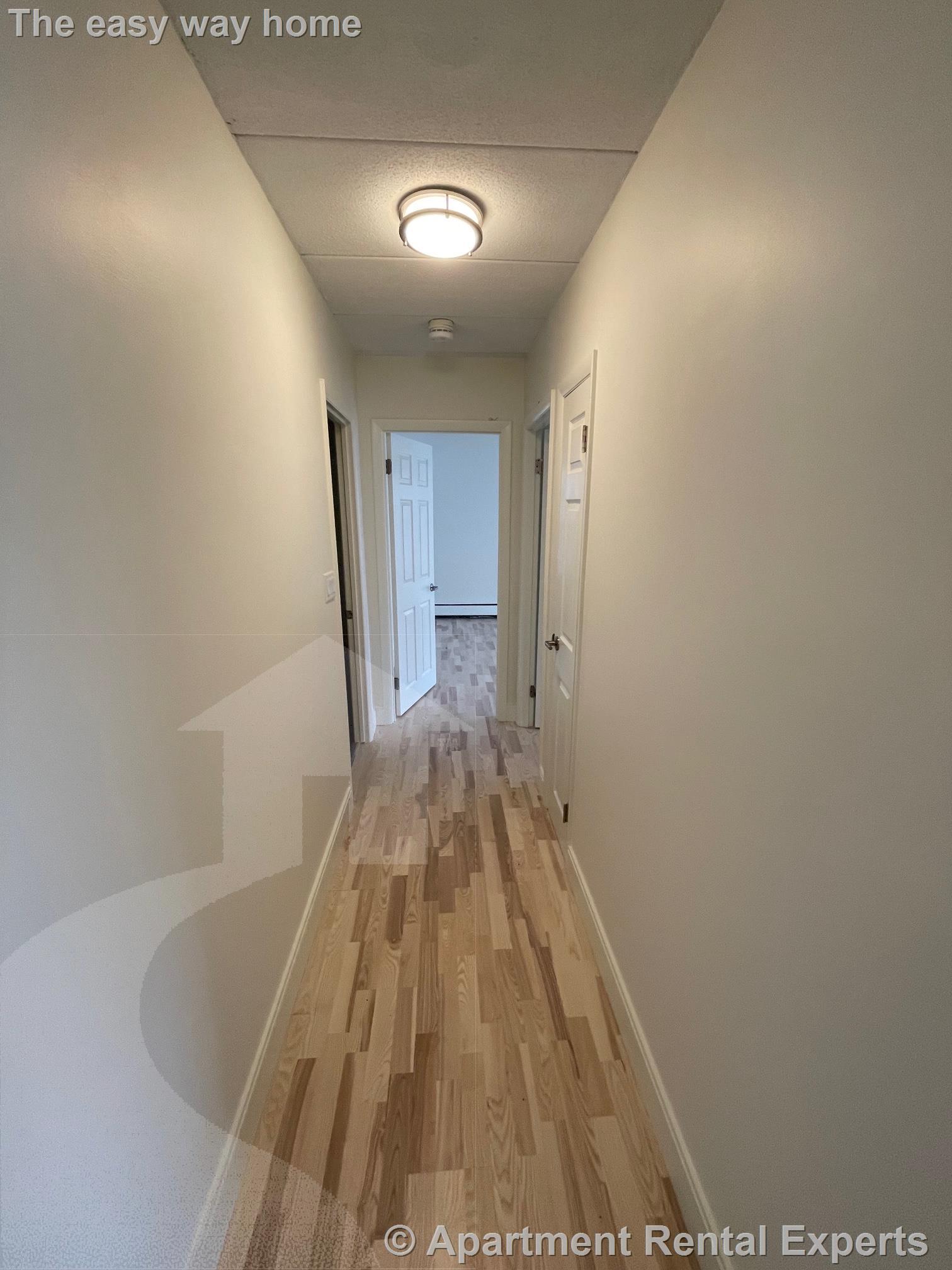 16 Trowbridge St, Harvard Square