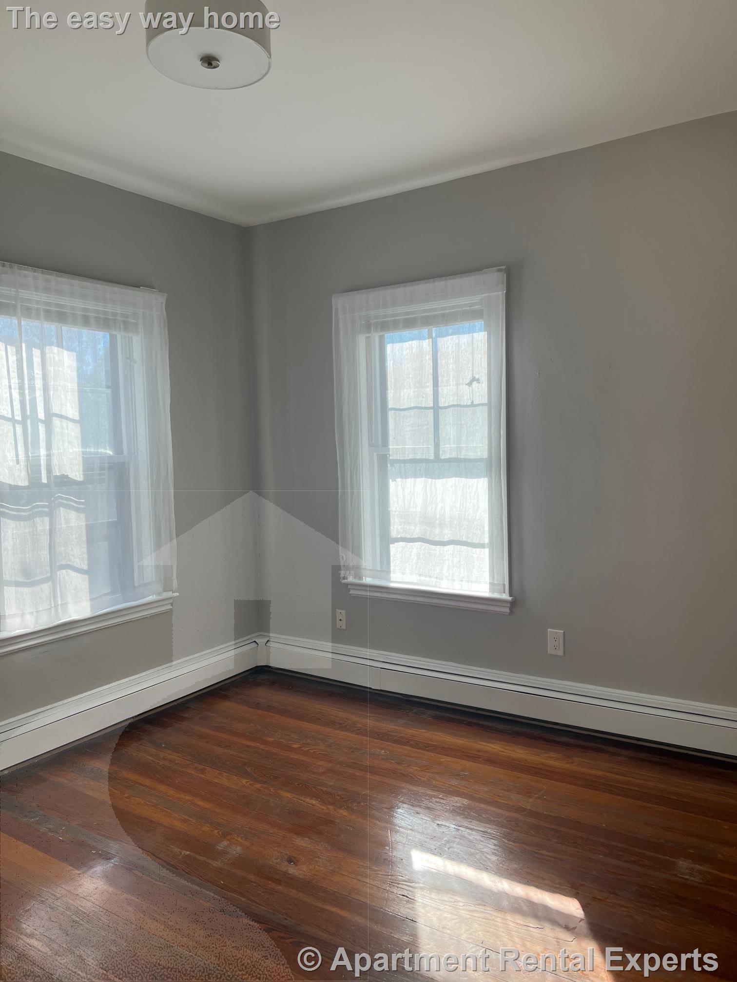 109 College Ave, Davis Square