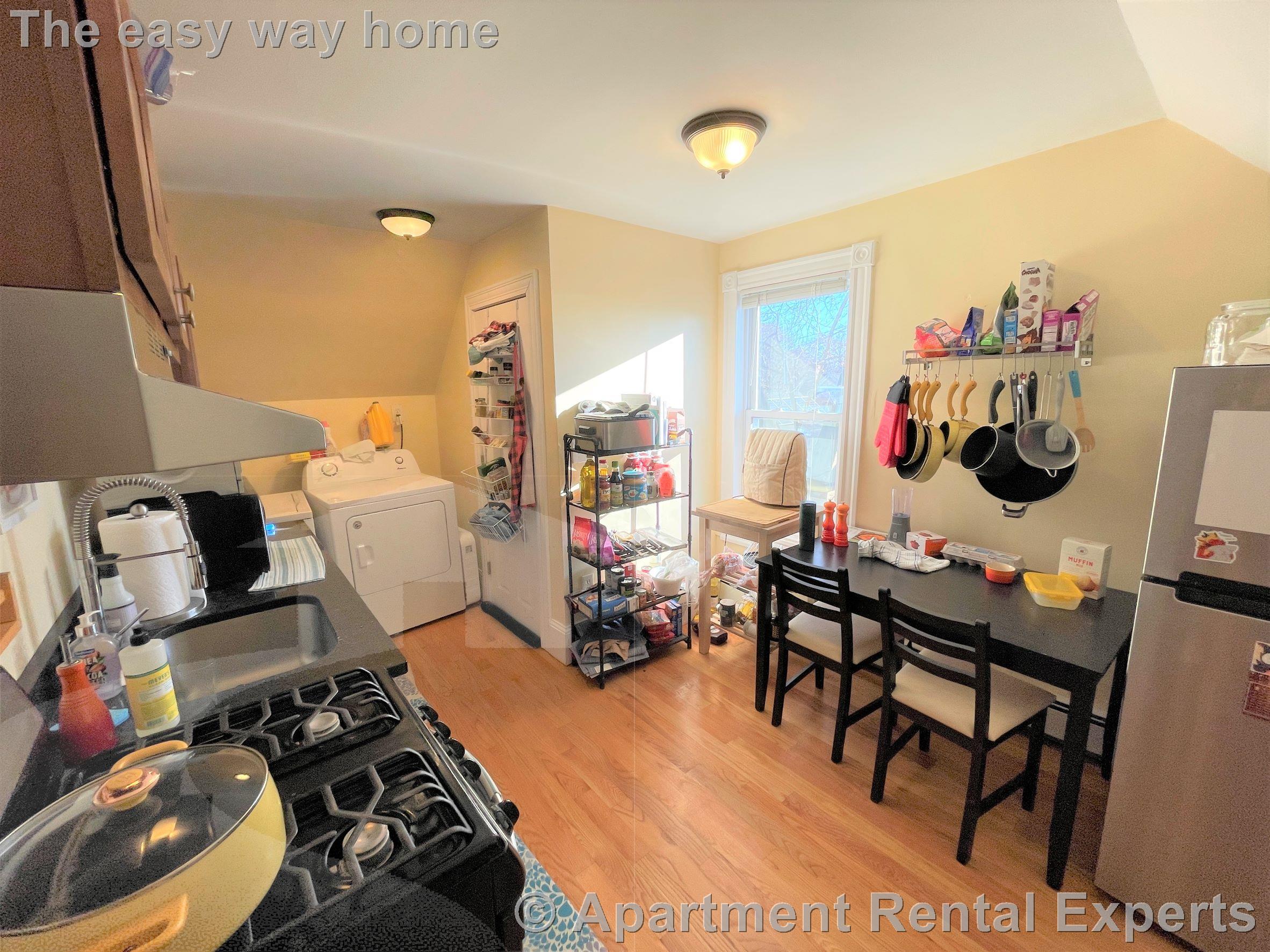 5 Irving St, Davis Square