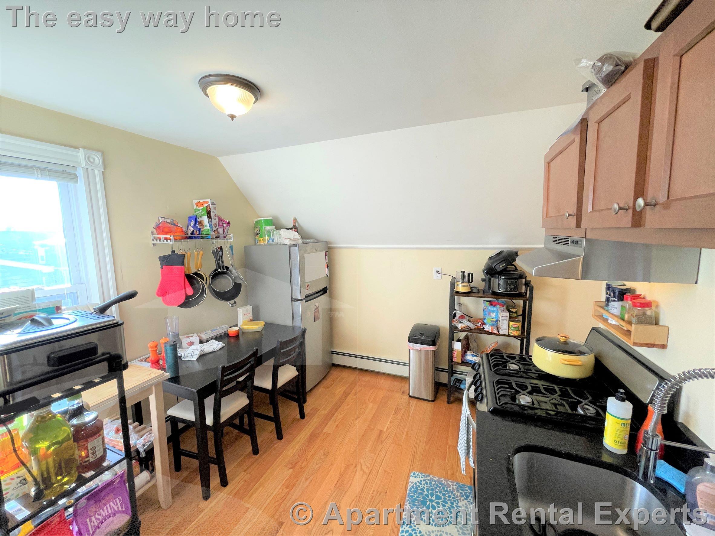 5 Irving St, Davis Square