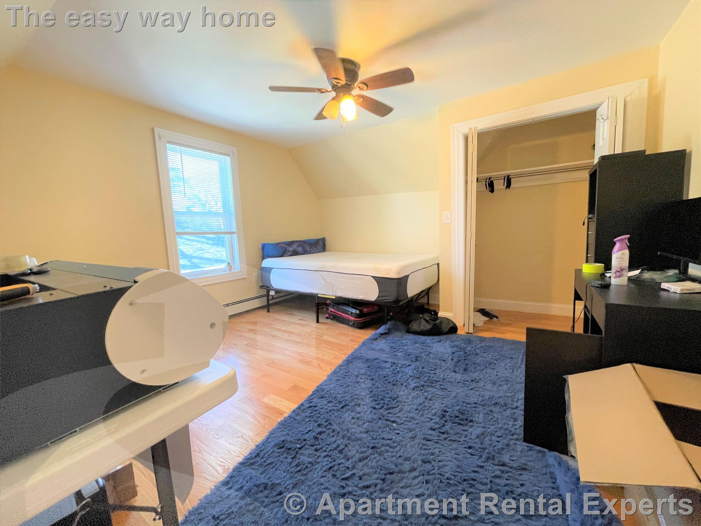 5 Irving St, Davis Square