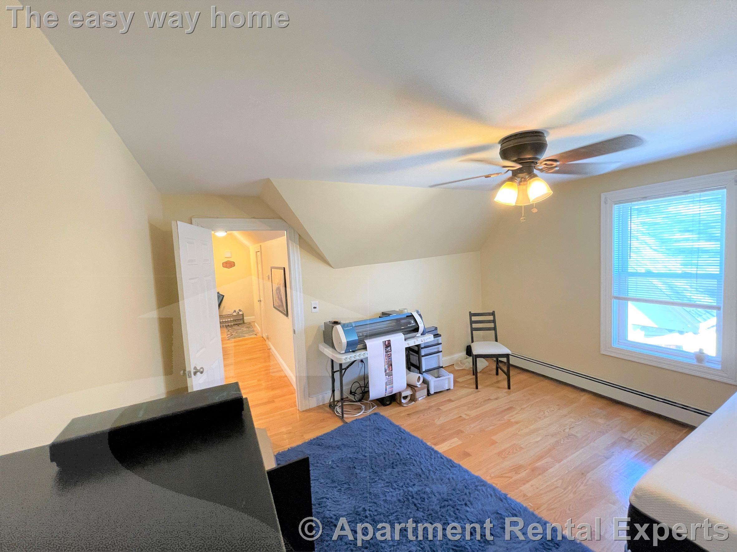 5 Irving St, Davis Square