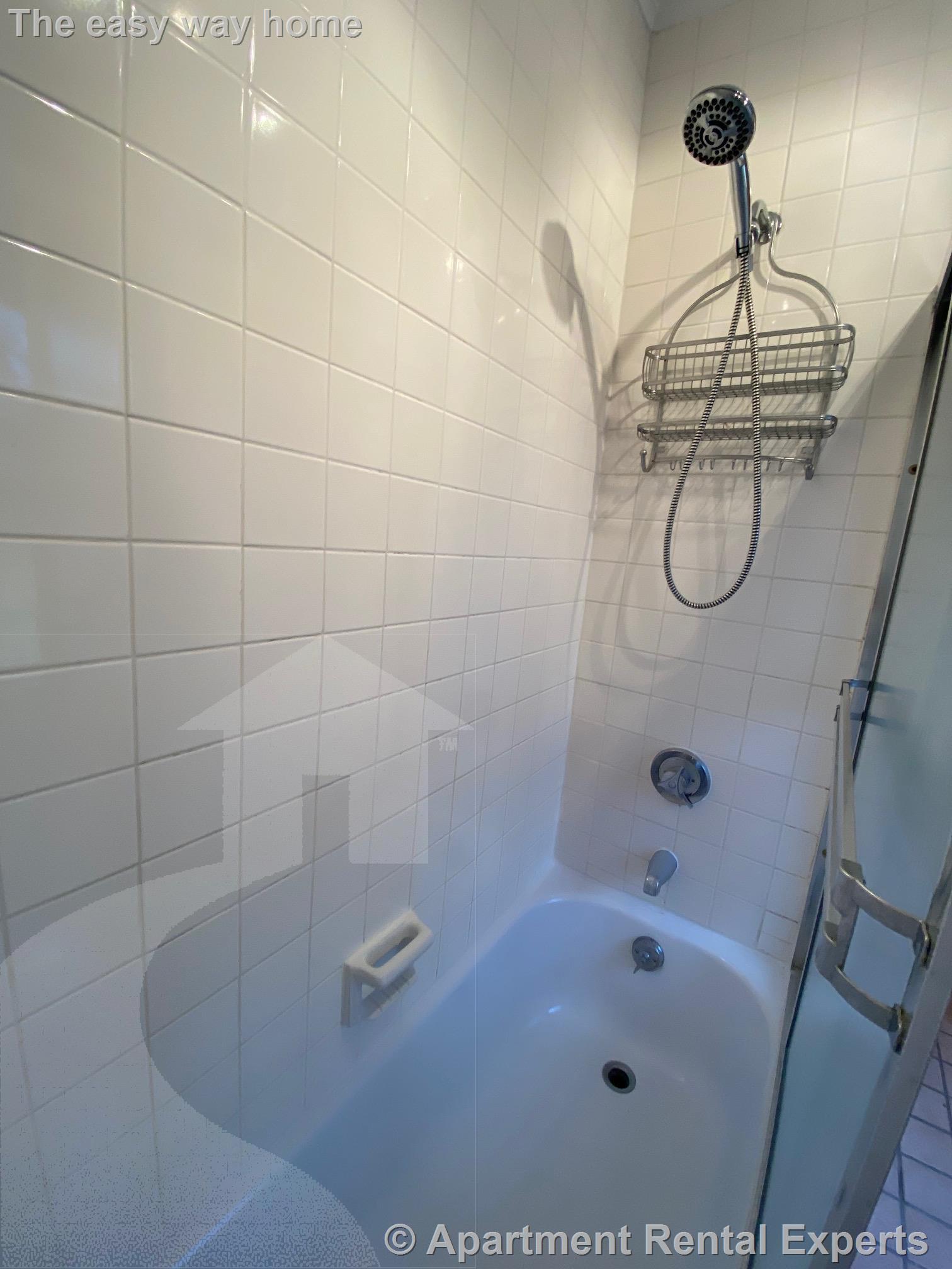 261 Mt Auburn St, Harvard Square