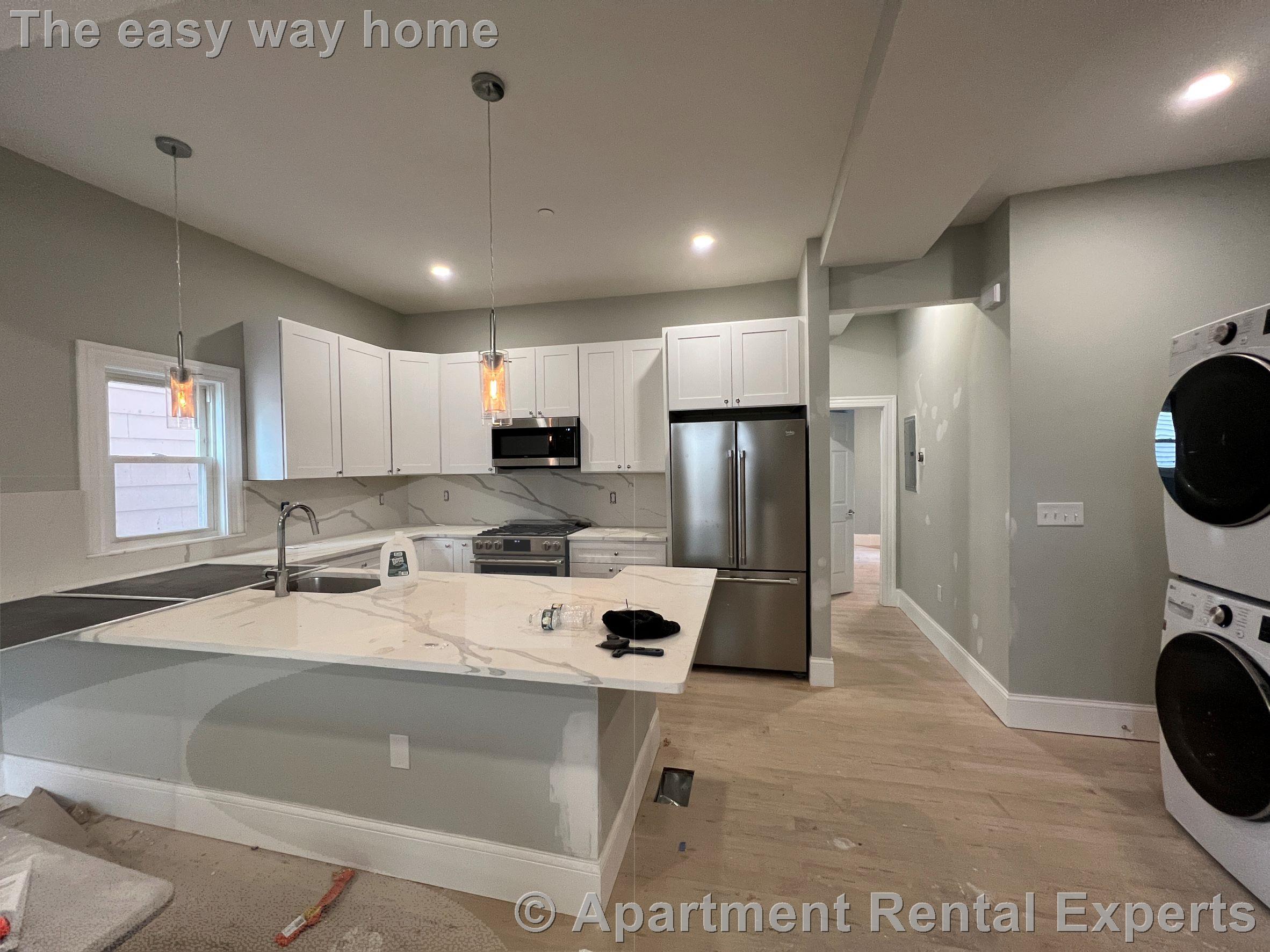 73 Pearl St, Sullivan Square