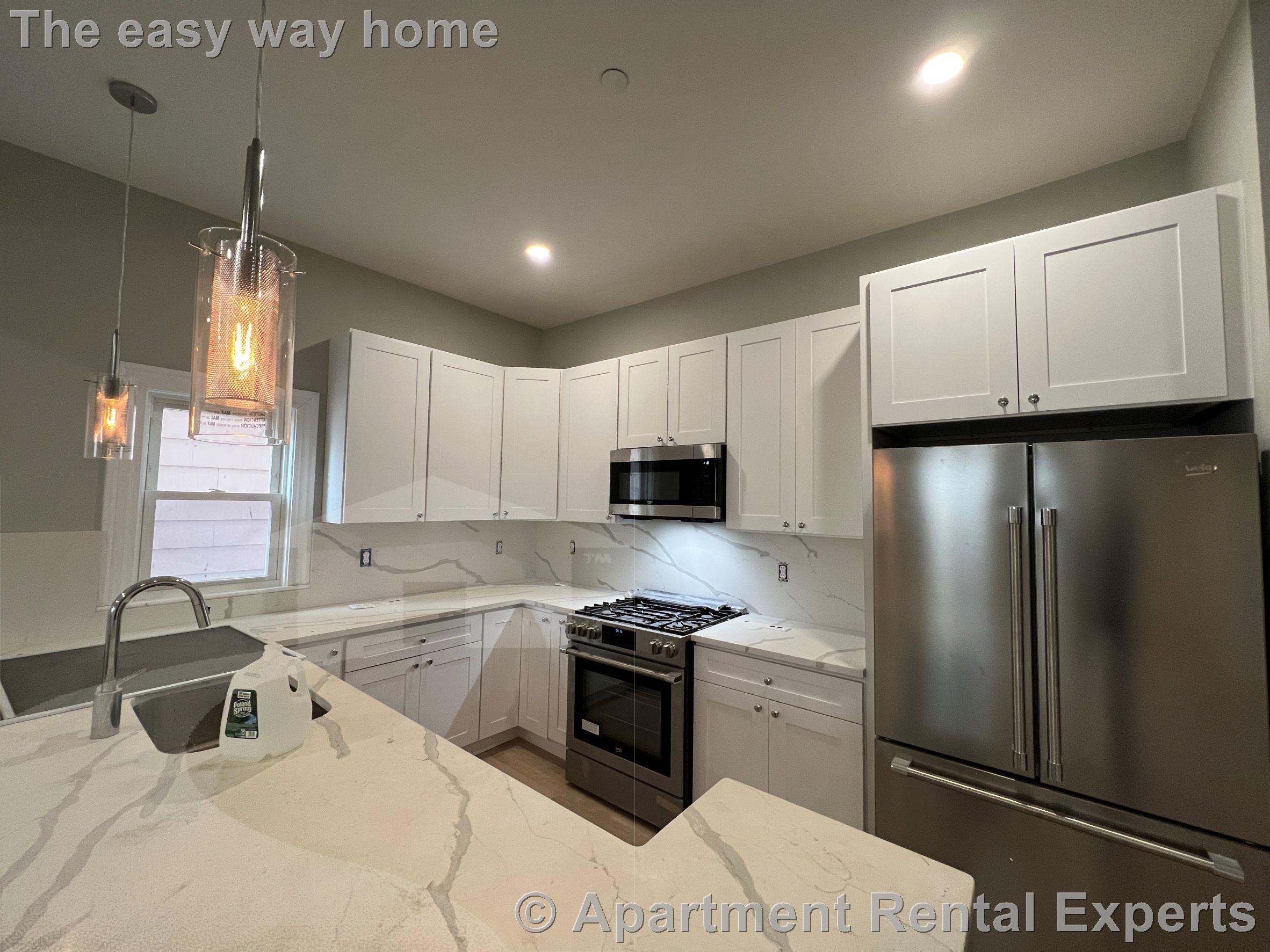 73 Pearl St, Sullivan Square