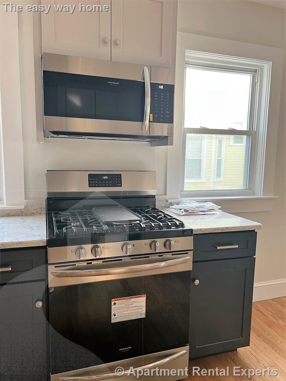 28 Bower St, West Medford