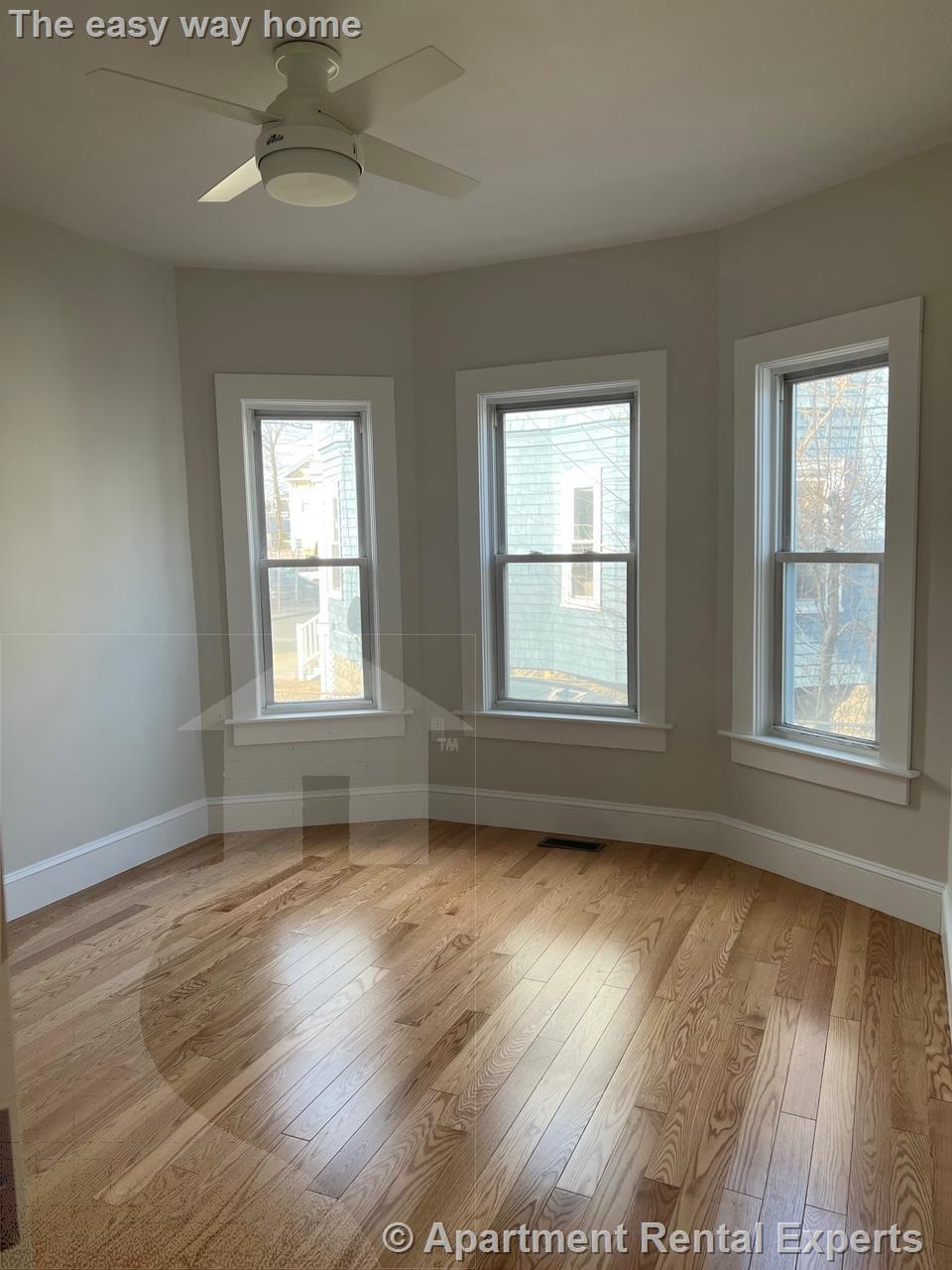 28 Bower St, West Medford